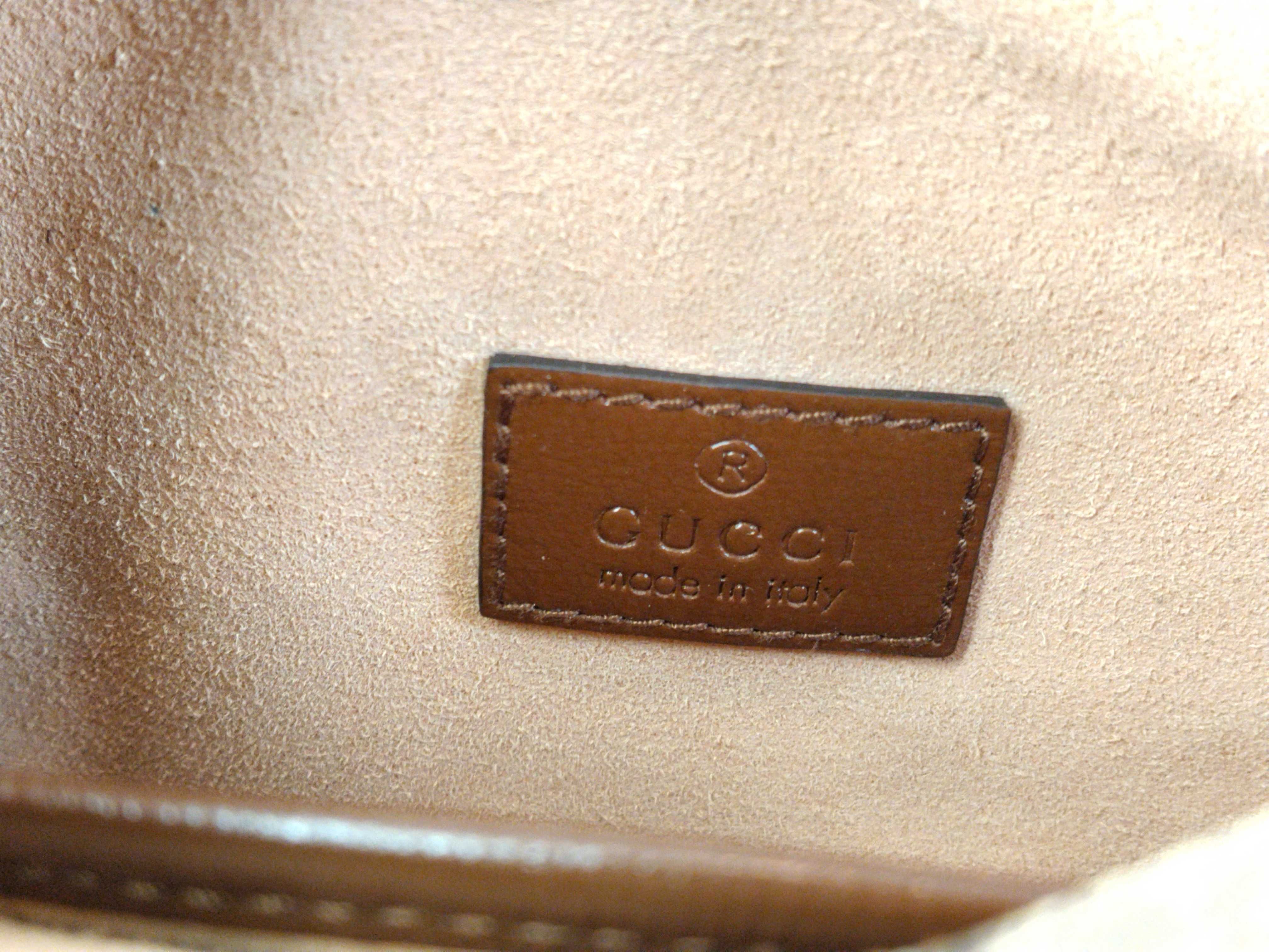 GG Supreme Leather Shoulder Bag — view 11