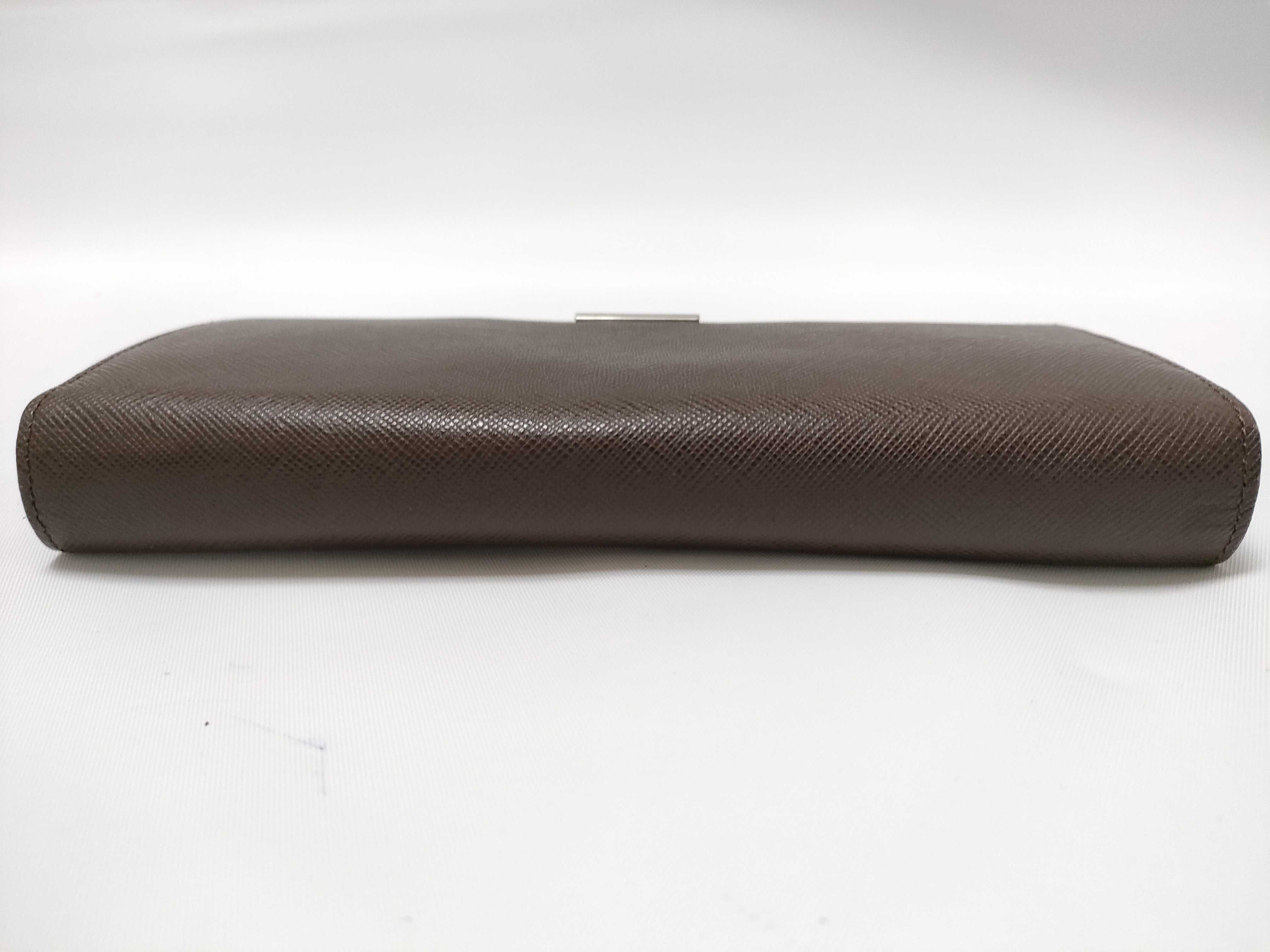 wallet — view 5