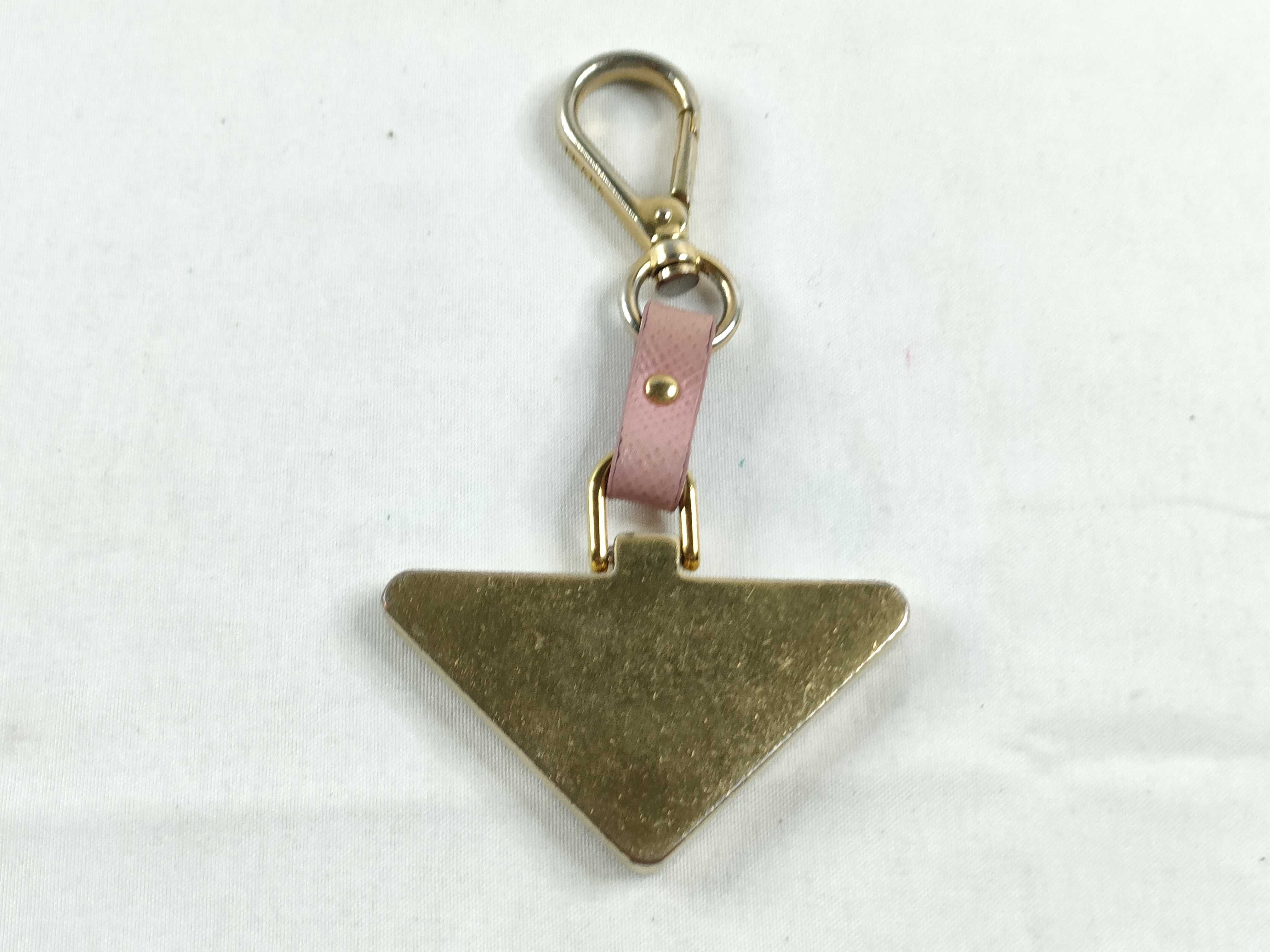 Triangle Plate Logo Charm Key Case Key Holder Key Cases & Key Holders — view 2
