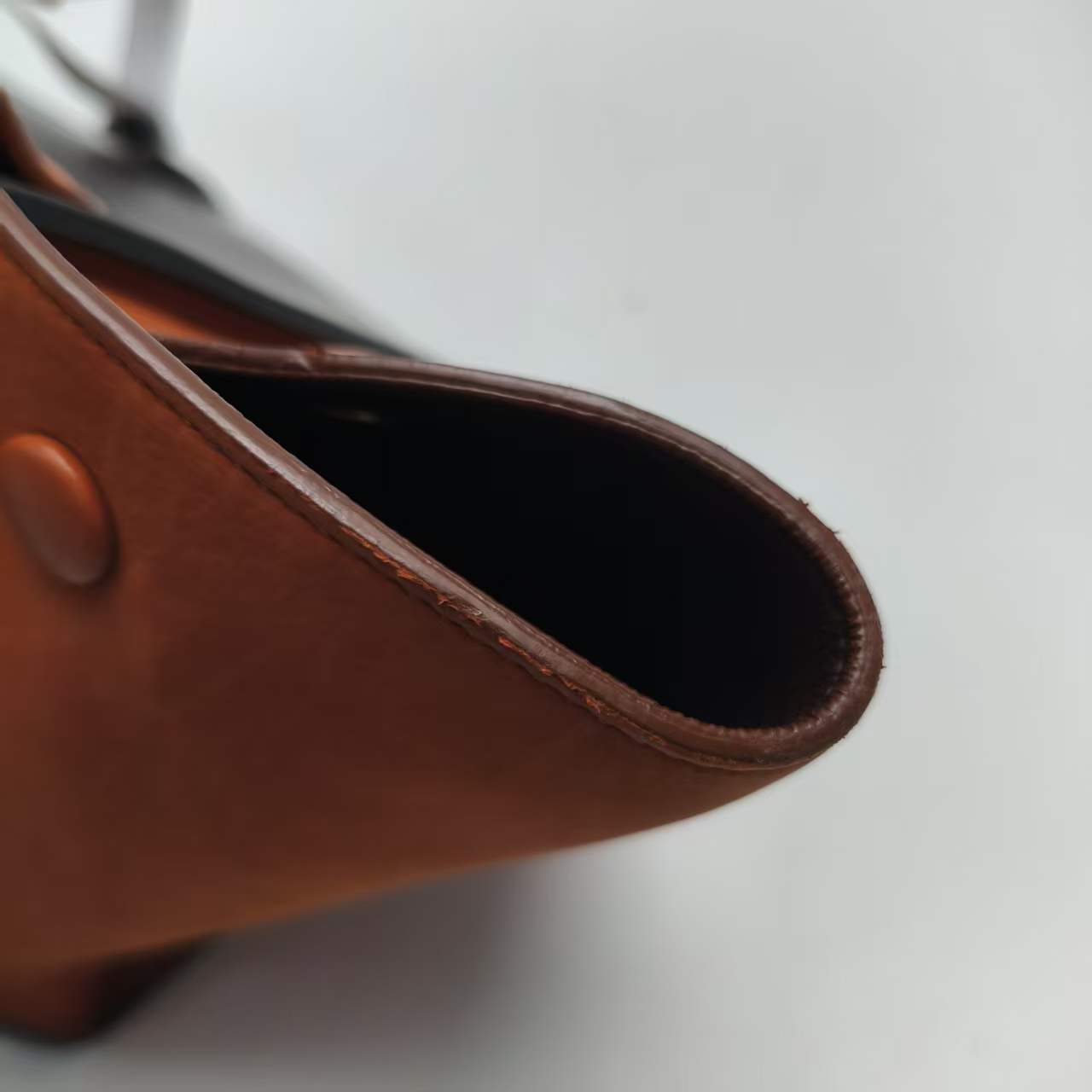 【*Shipped from: China*】CELINE Leather Shoulder Bag — view 13
