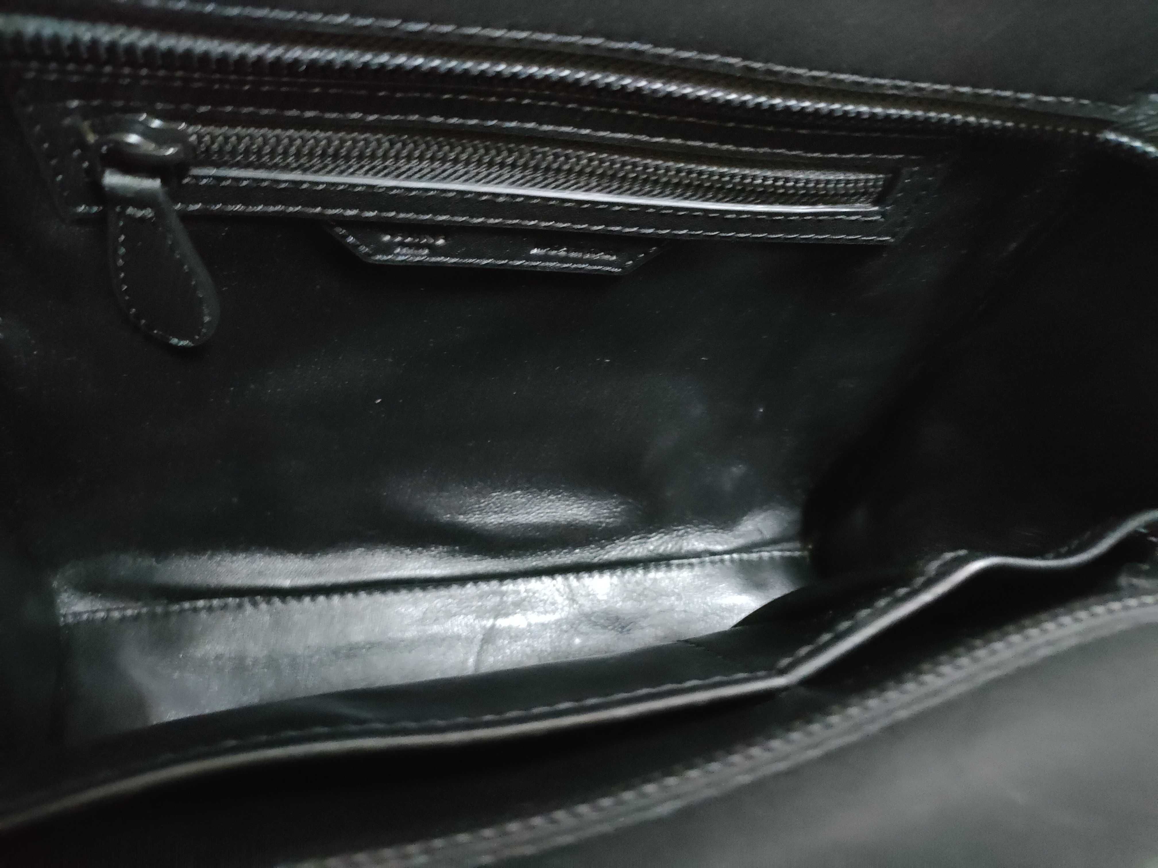 Luggage Medium Shopper Leather Handbag, Black — view 8