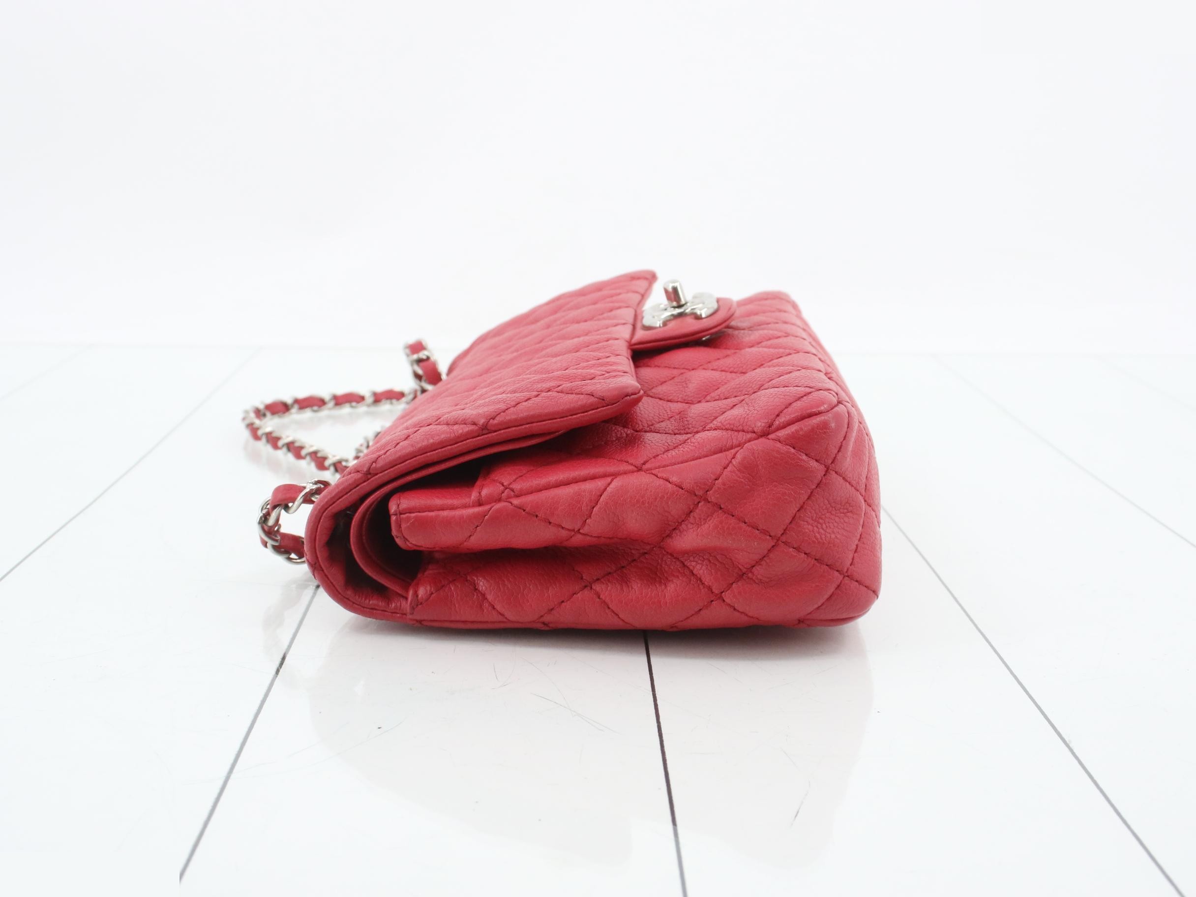 Matelassé 25 Caviar Skin Double Flap Double Chain Shoulder Bag, Red — view 4