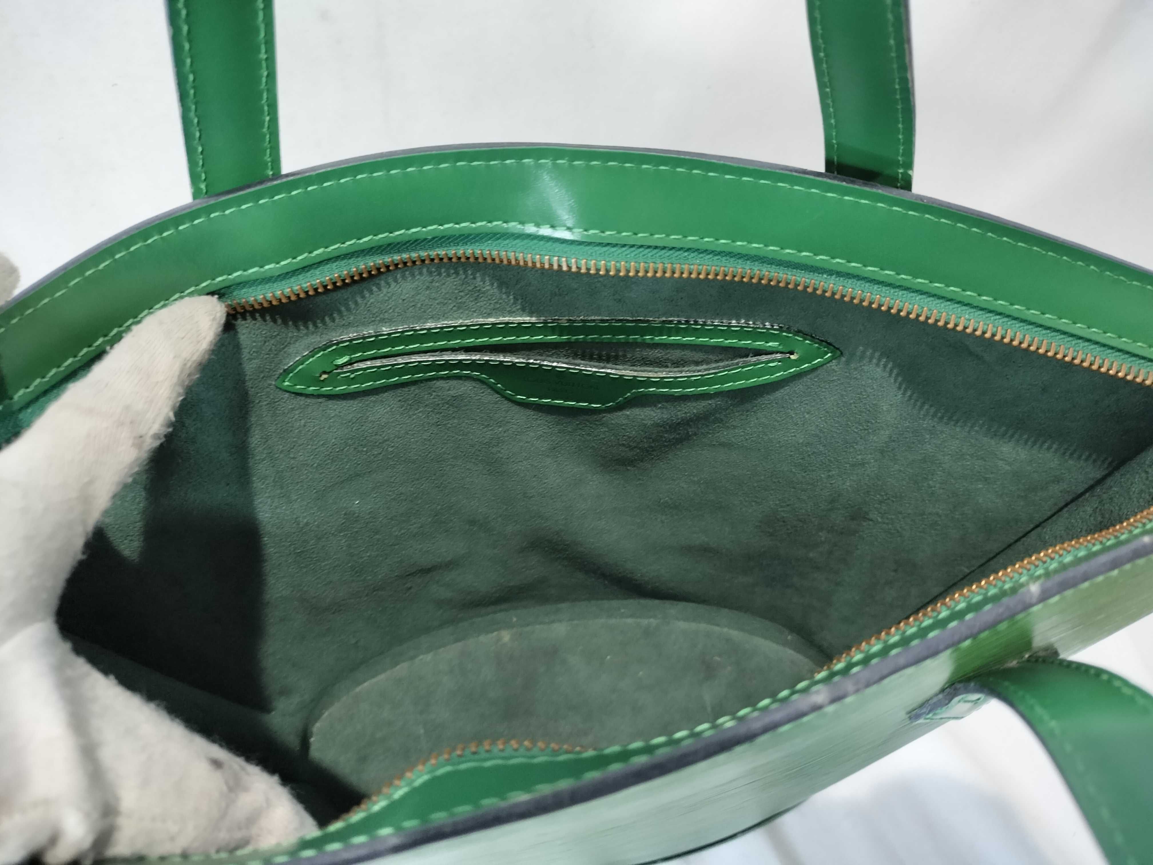 Epi Saint Jacques Shopping/M52264 Handbag — view 10