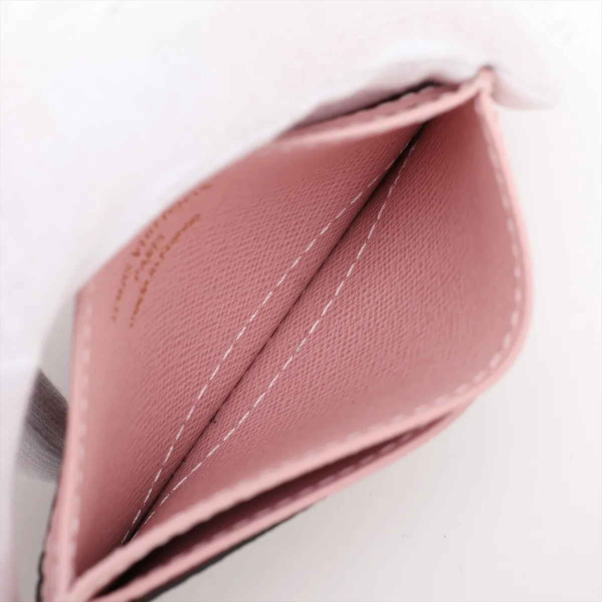 Monogram Portecarte LV Charm M82739 Rose Ballerine Card Case (RFID detected) — view 3