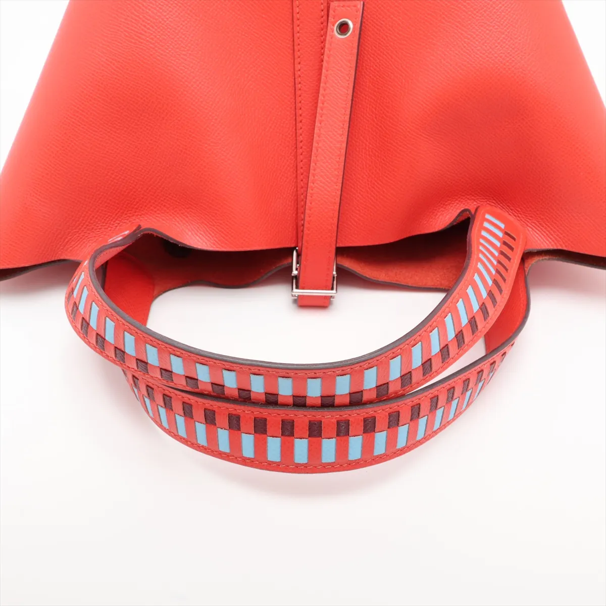 Hermès Picotin Lock 22 MM Tressage Veau Epsom Rouge Coeur x Blue Nord x Rouge H Silver Hardware D:2019 — view 5