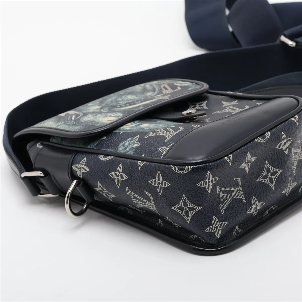Monogram Savannah Messenger BB M54246 FO0127 Navy (RFID detected) — view 4