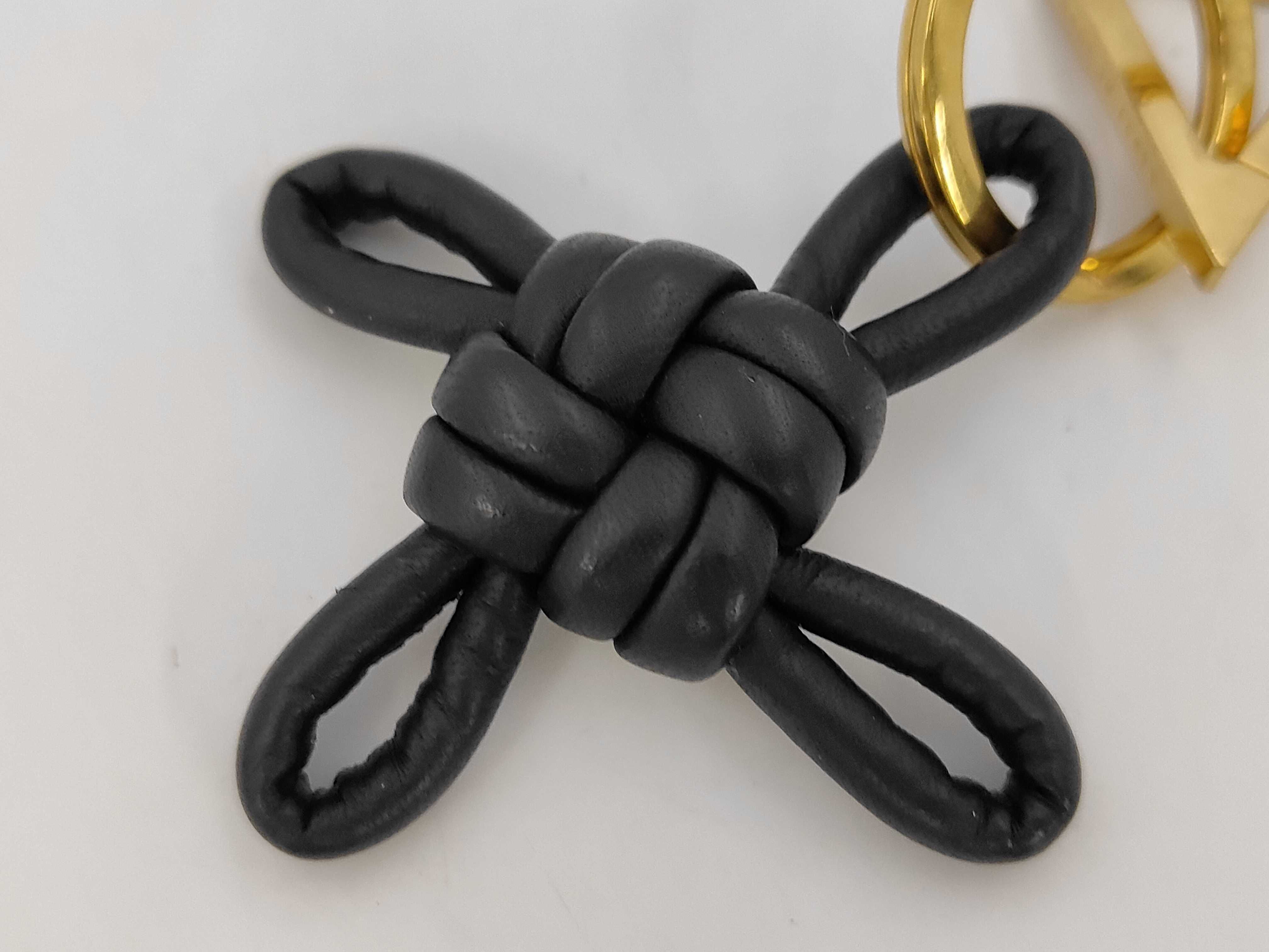 Keychain / Keyring / Leather Key Case & Keychain — view 5