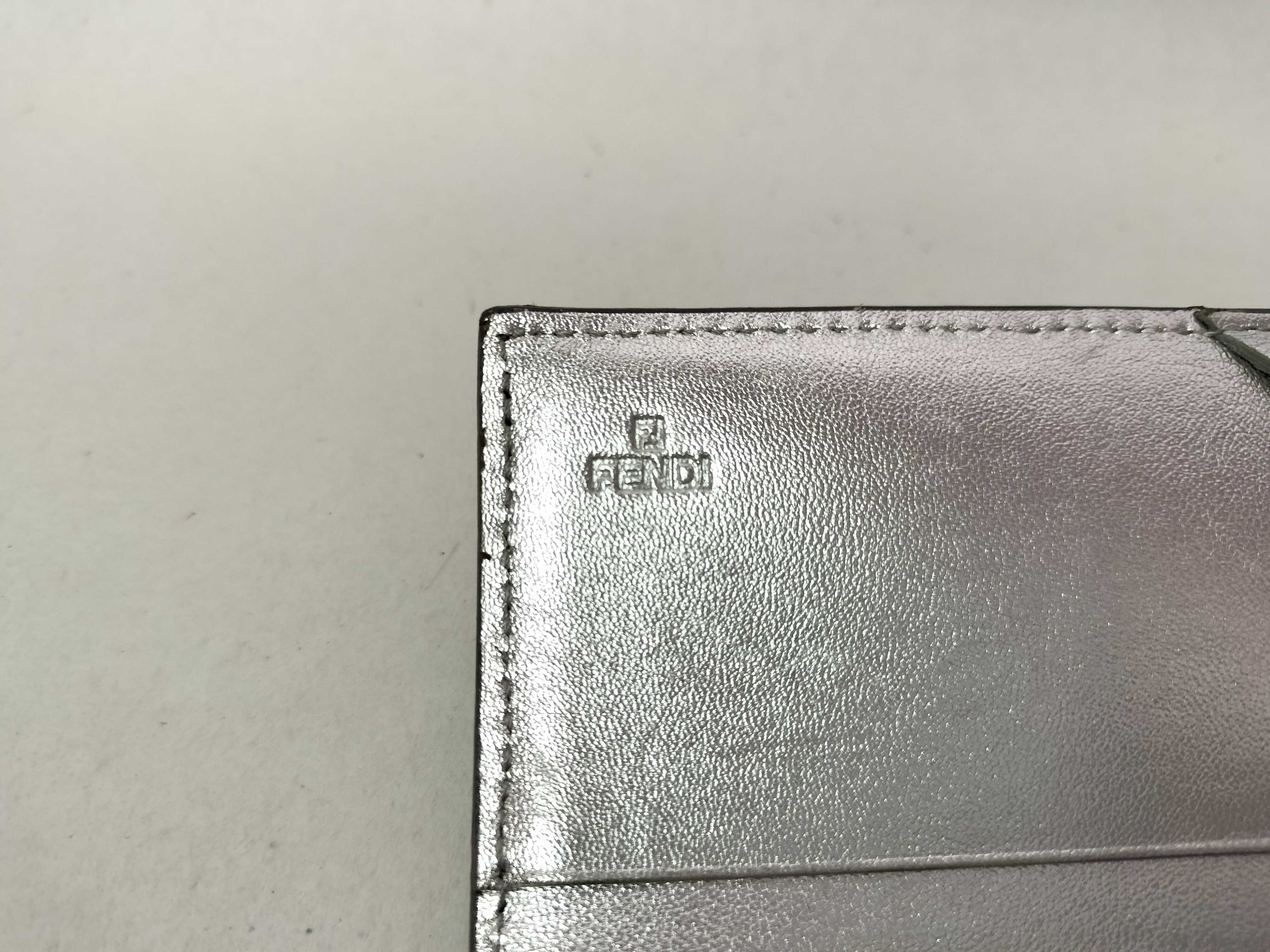wallet — view 10