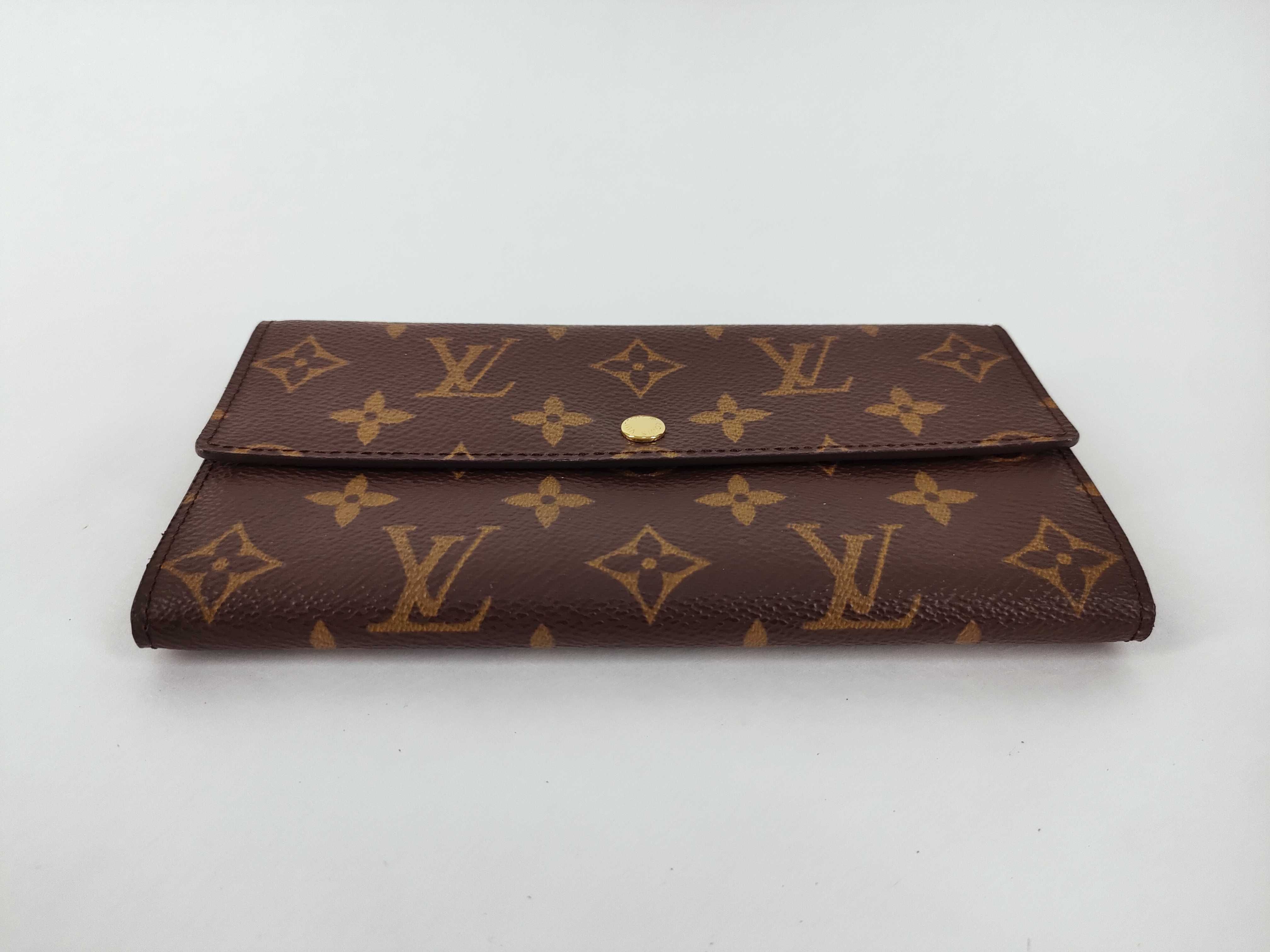 Monogram Louis Vuitton Monogram Sarah TH0023 Wallet, Unused, Box Included — view 7