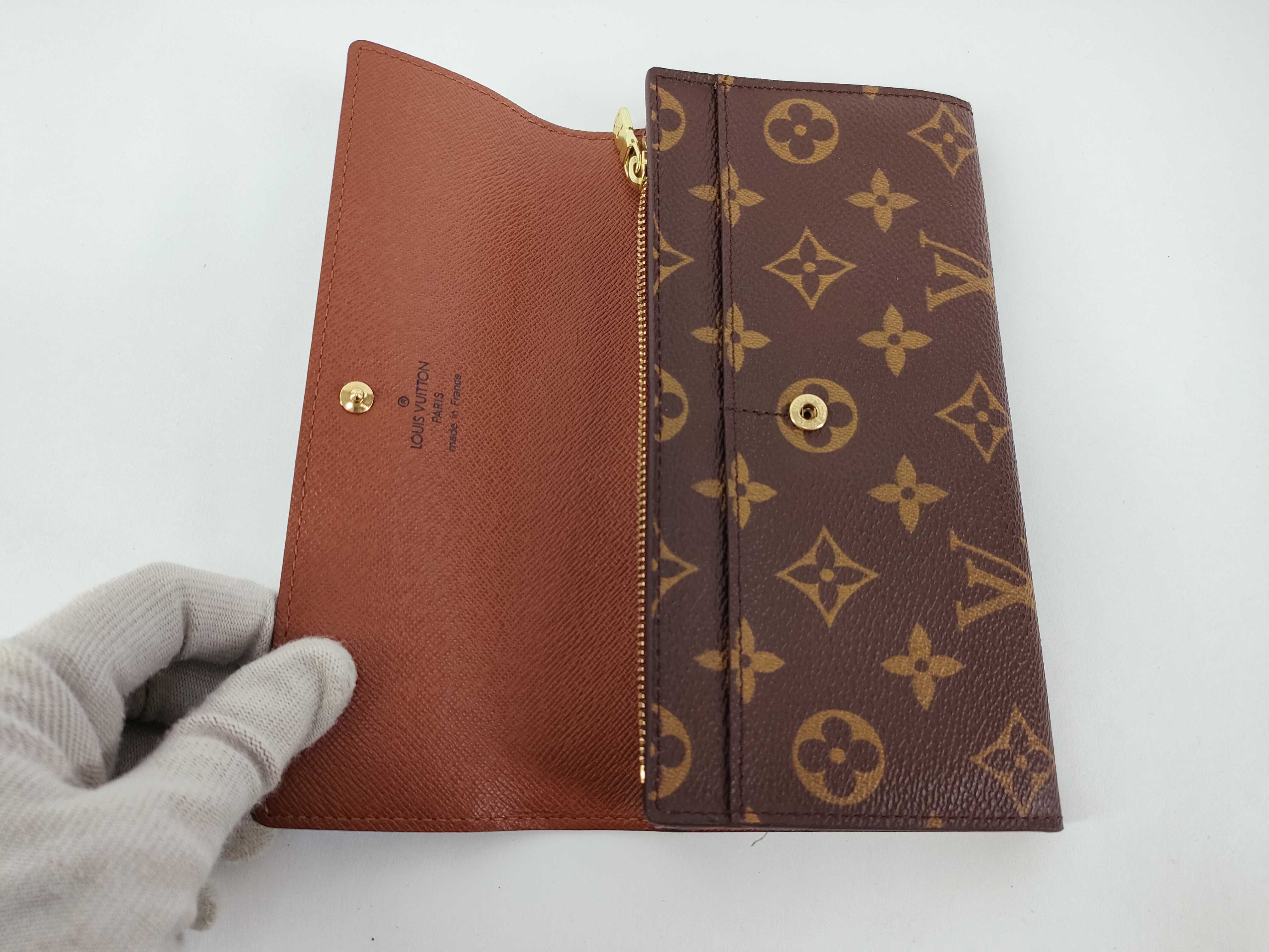 Monogram Louis Vuitton Monogram Sarah TH0023 Wallet, Unused, Box Included — view 9