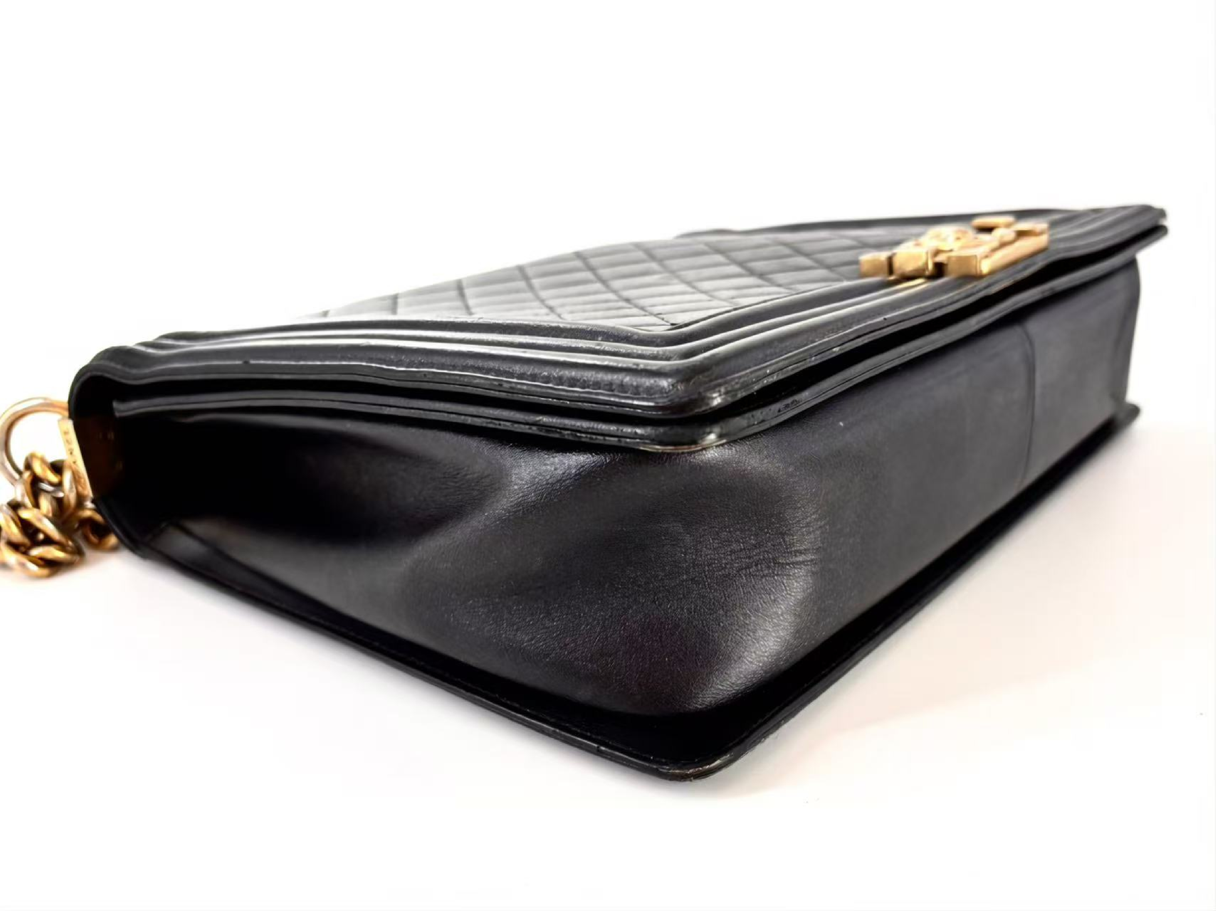 Boy Chanel Black Shoulder Bag — view 8