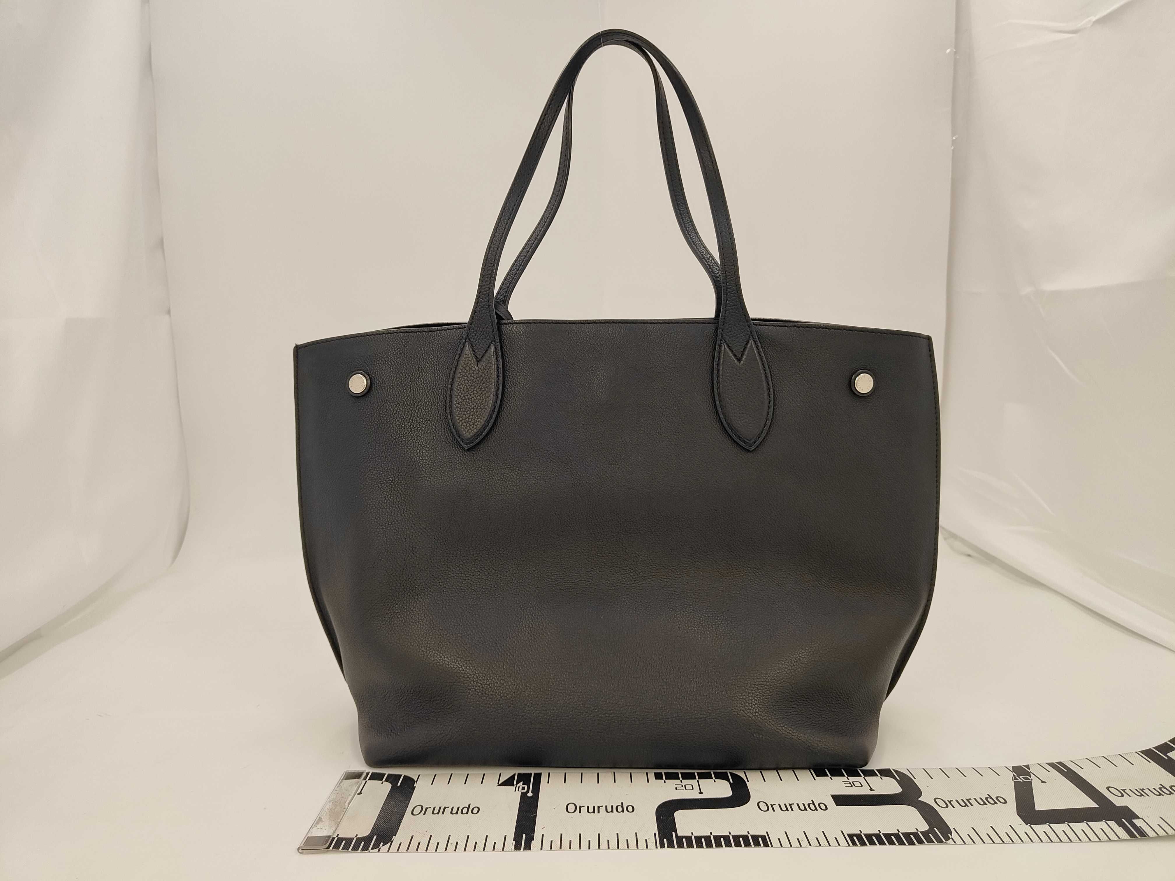 Lockme Go Shoulder Bag Tote Bag Noir M55028 FL0260 Tote Bag — view 2
