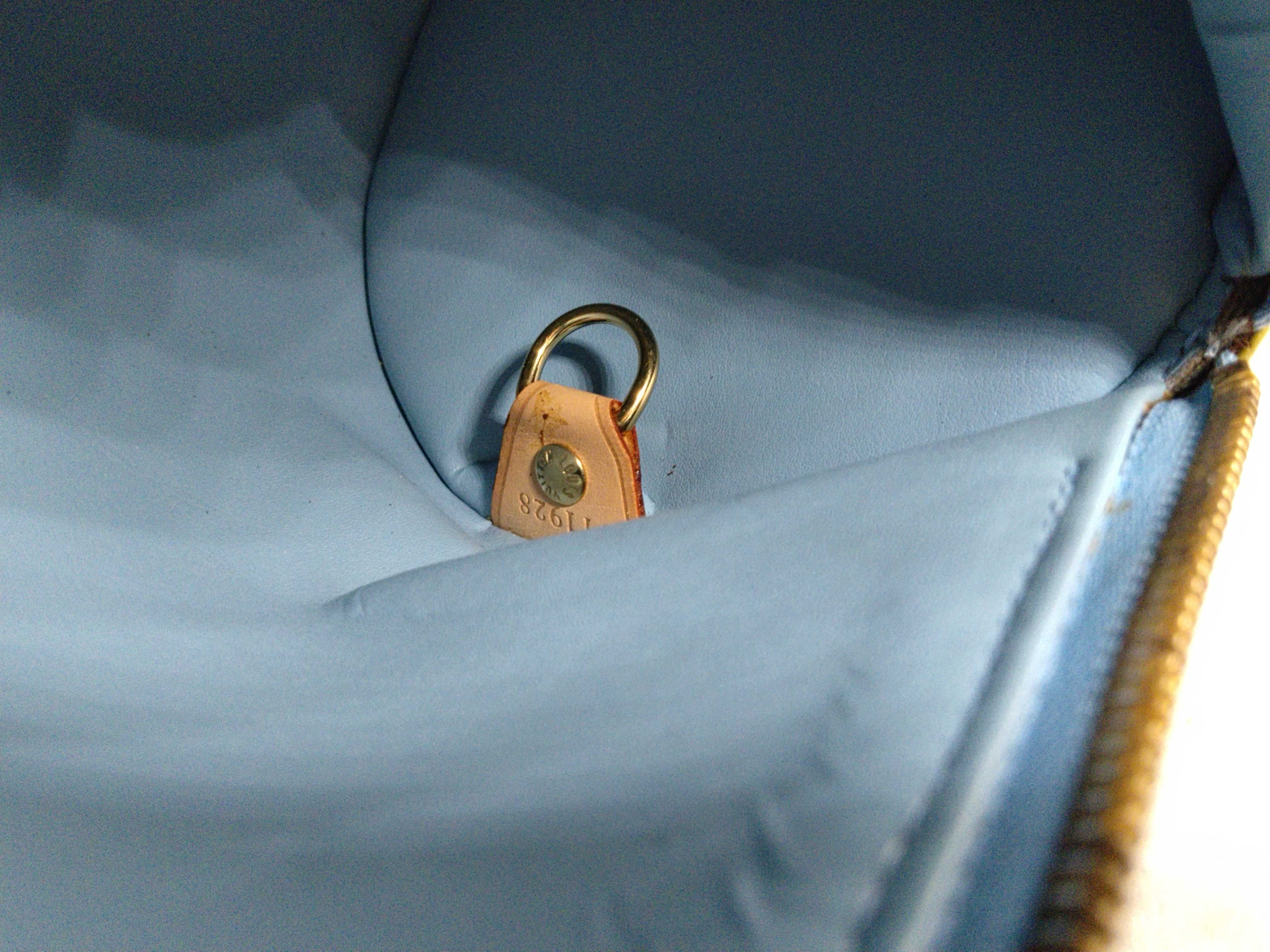 Vernis Bedford Handbag — view 15