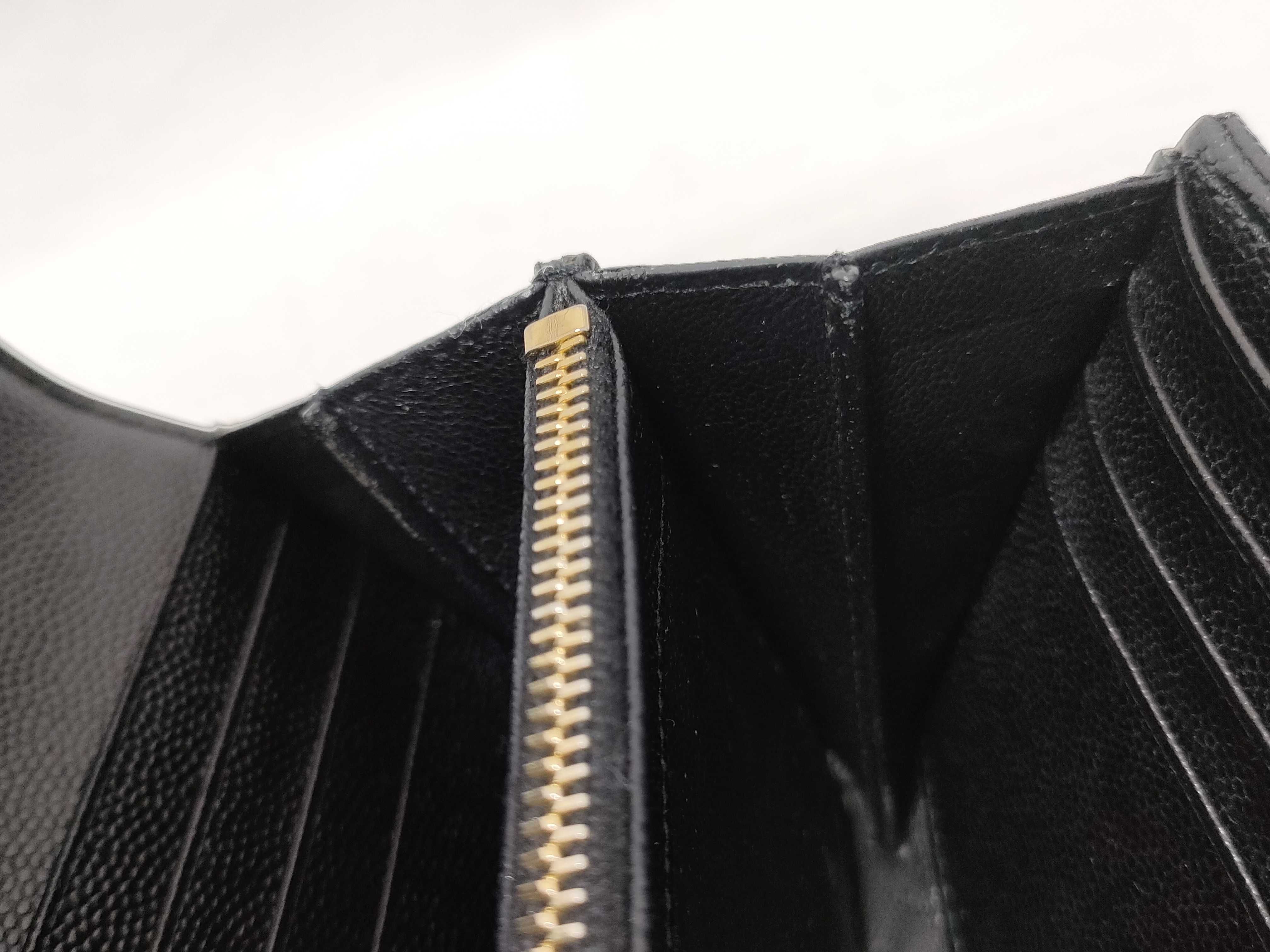 V-stitch Leather Wallet — view 10
