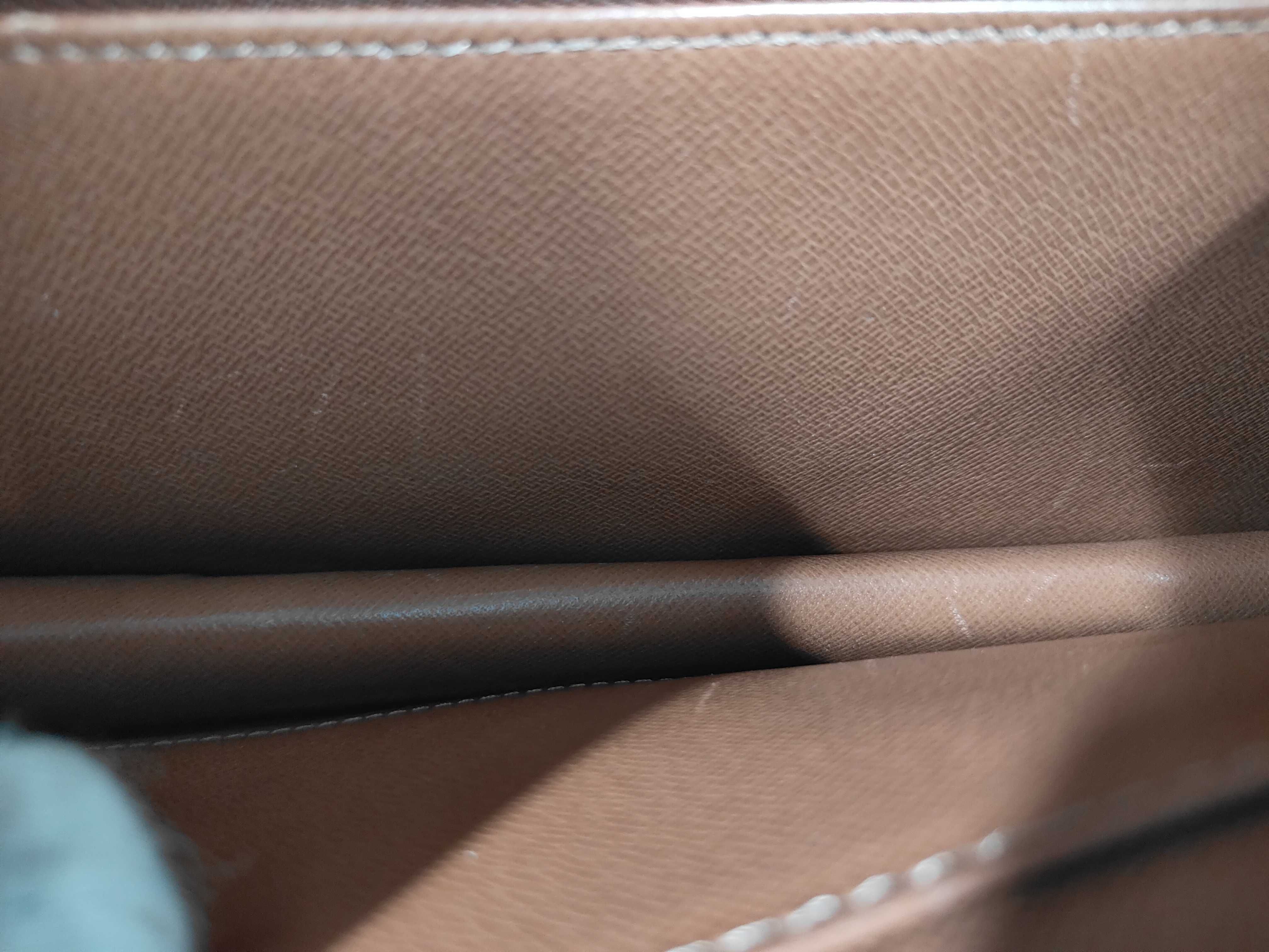 Monogram LV Monogram Pochette Dame Clutch Bag — view 7