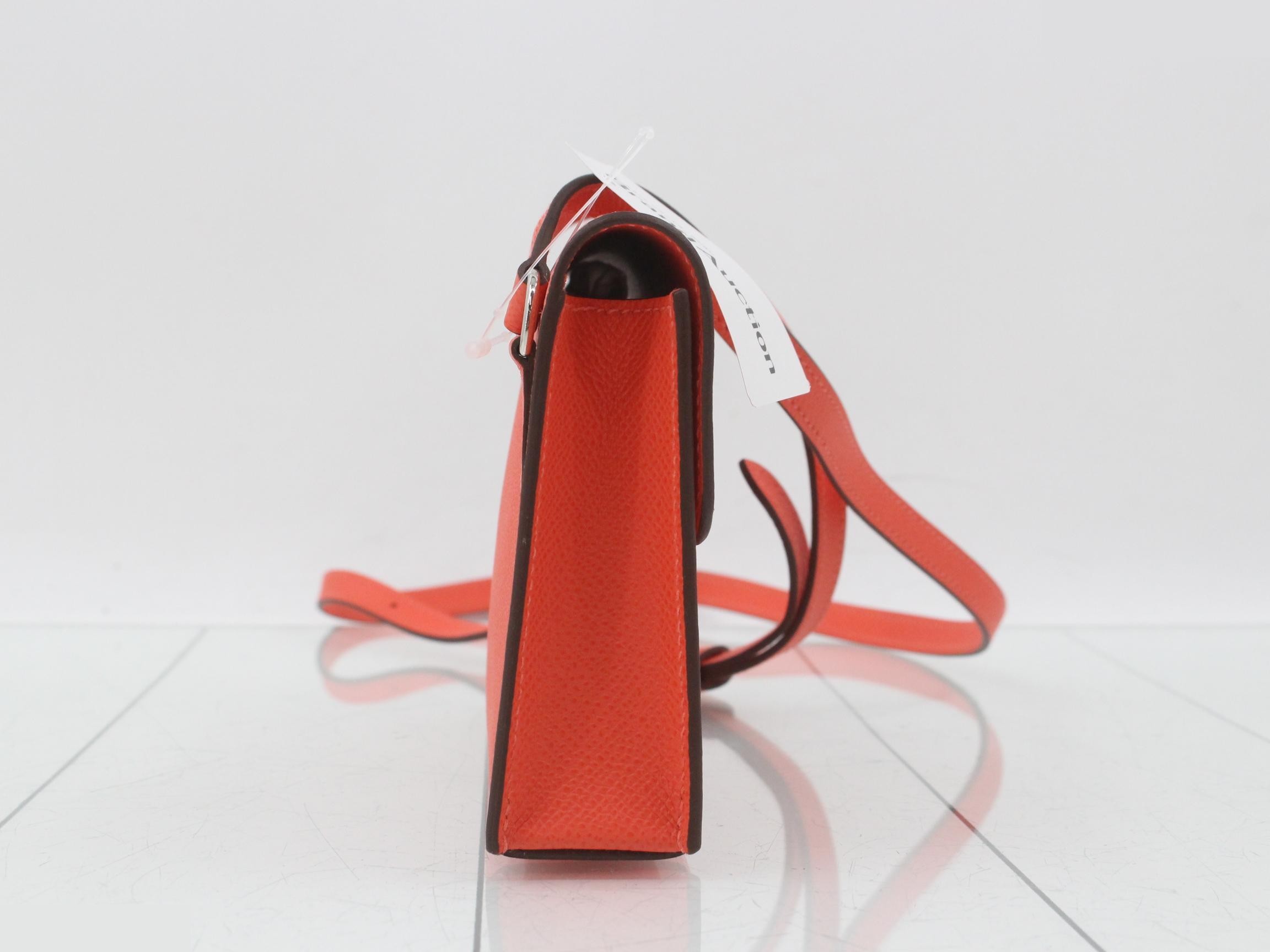 Snap To Go Leather Shoulder Bag, W Stamp, Orange — view 4