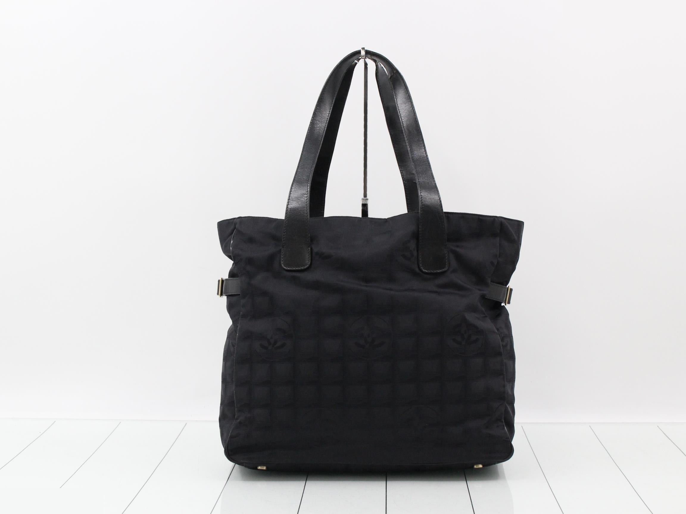 New Travel Handbag
