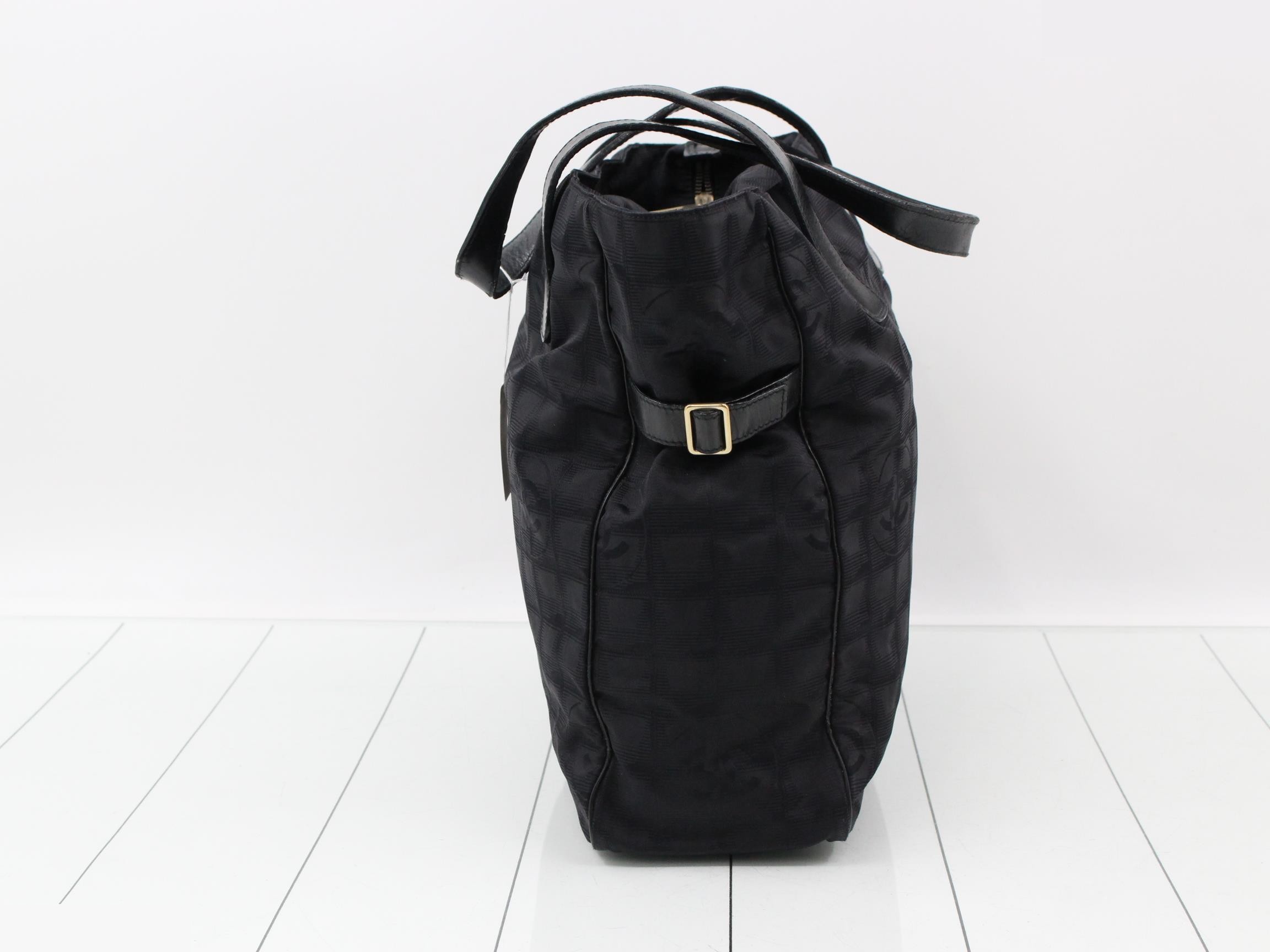 New Travel Handbag — view 3