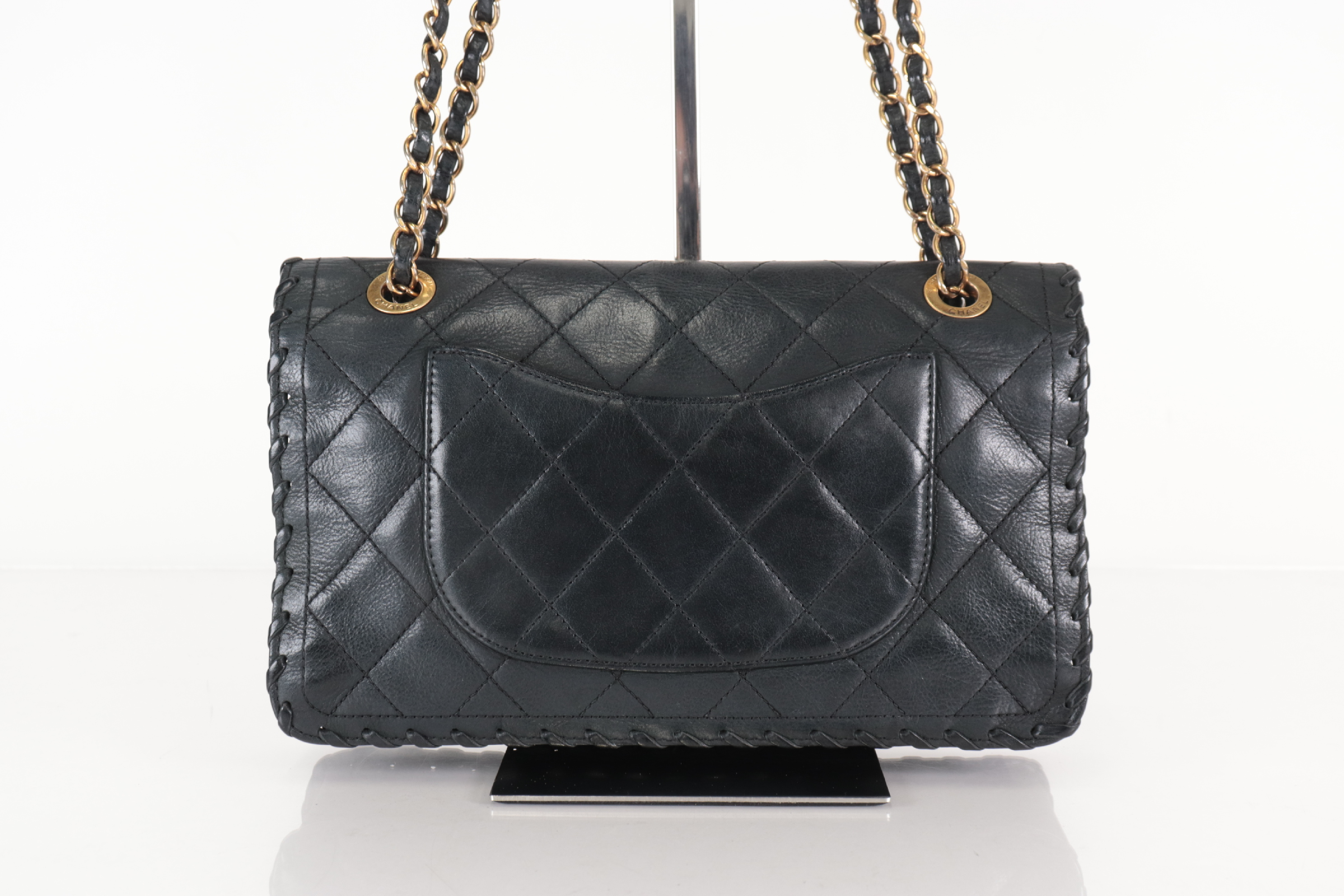 Matelassé Leather Chain Shoulder Bag (Serial Number 22) — view 3