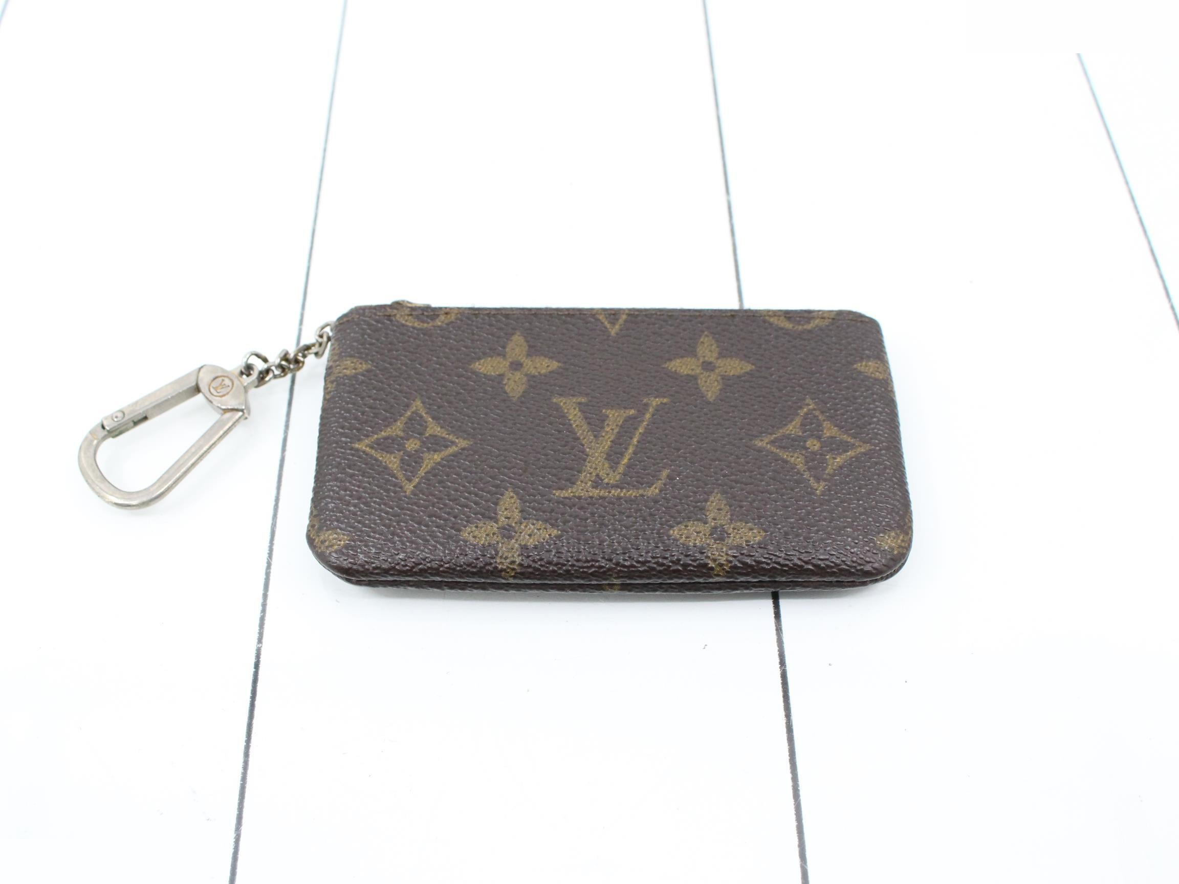 Two-piece set: Pouch and Coin Case — view 3