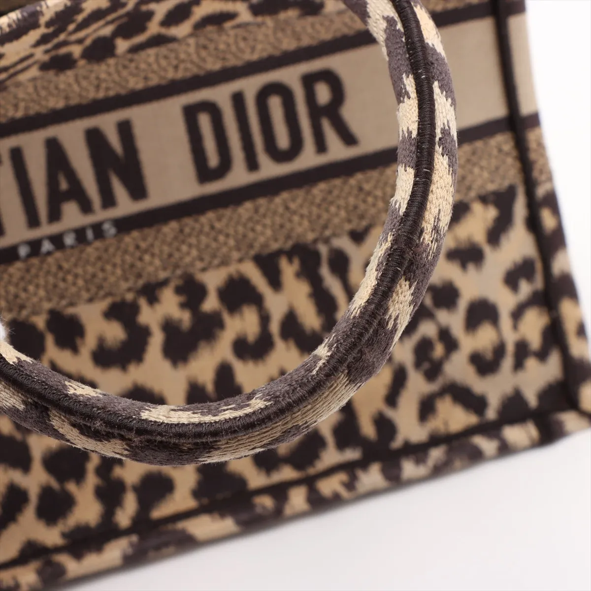 Book Tote Medium Canvas Tote Bag Leopard — view 9
