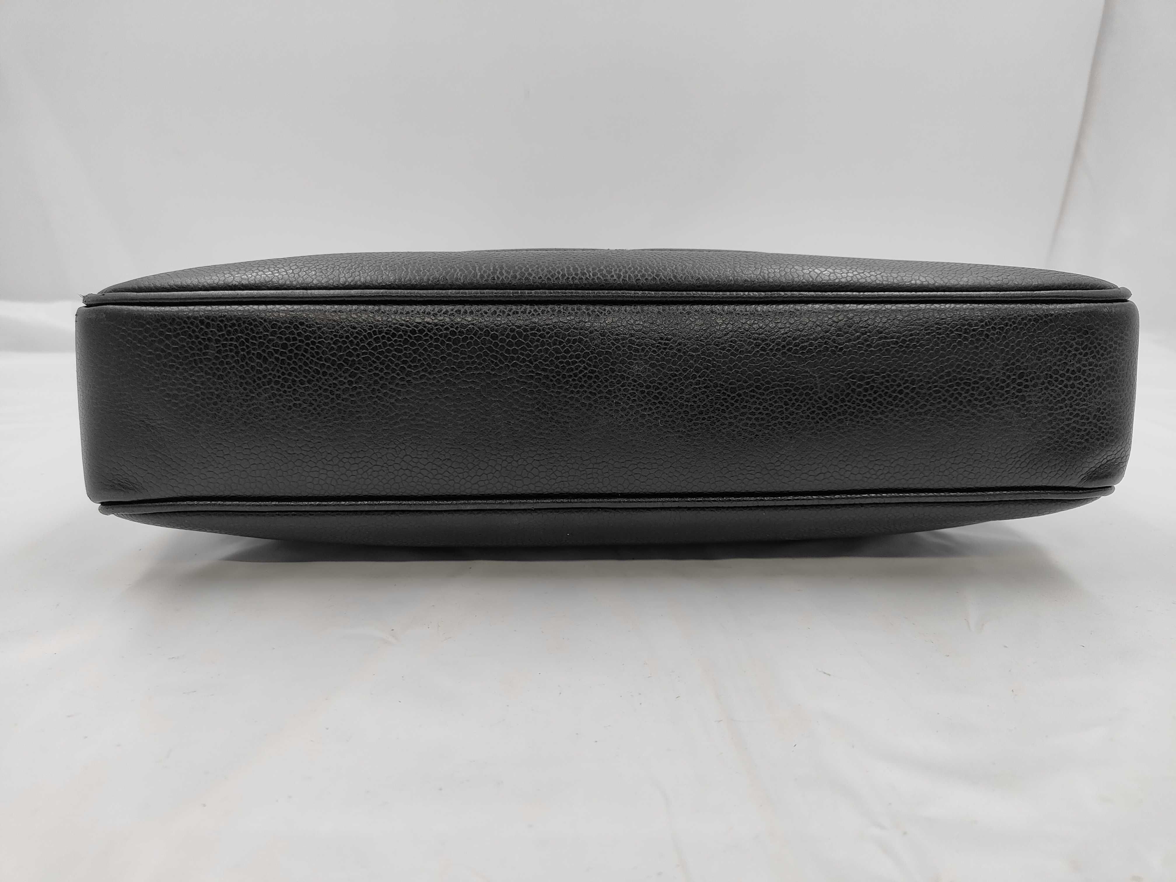 Caviar Skin Chain Shoulder Bag — view 7