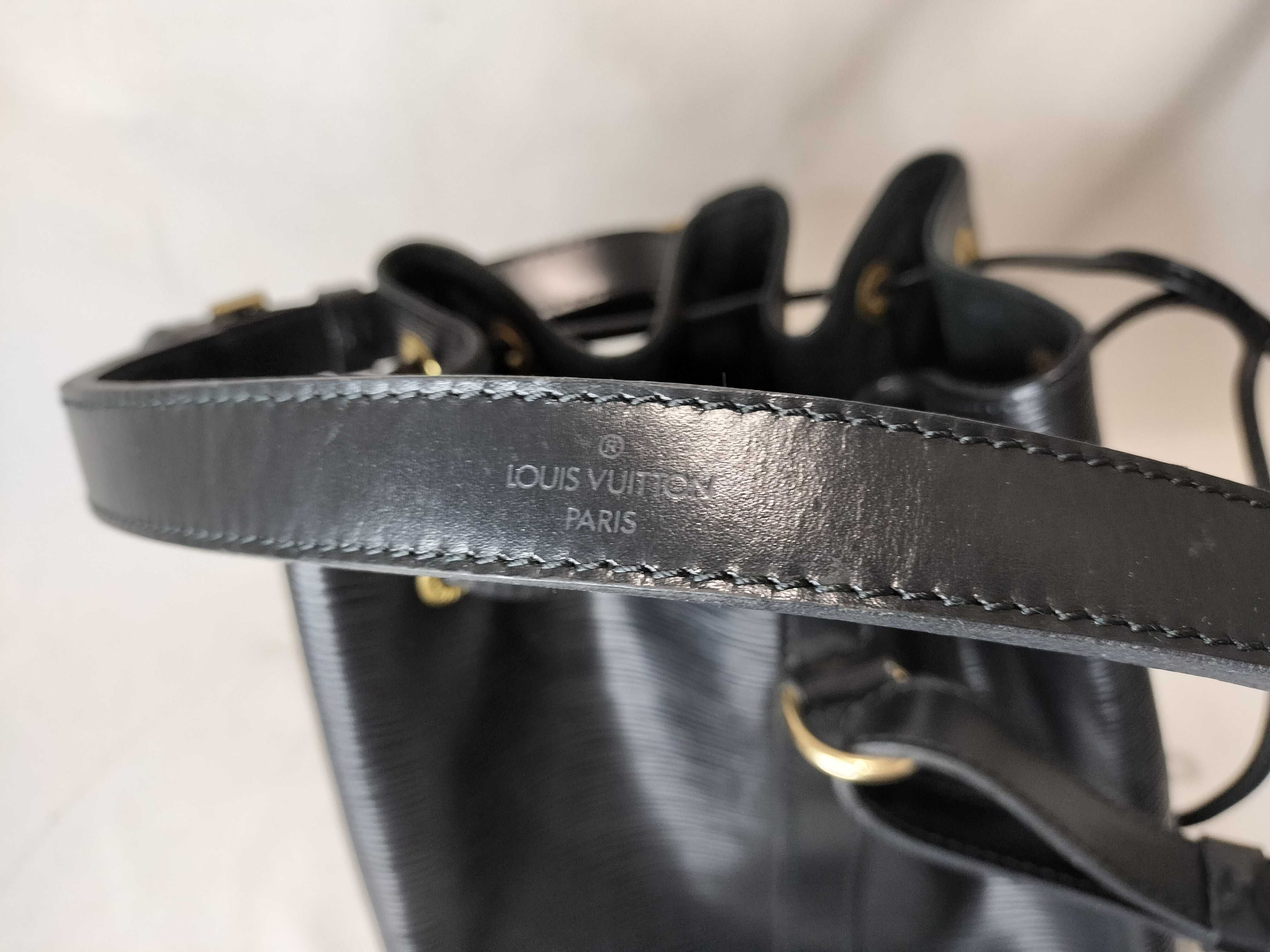 Epi Shoulder Bag M59002 Shoulder Bag — view 12