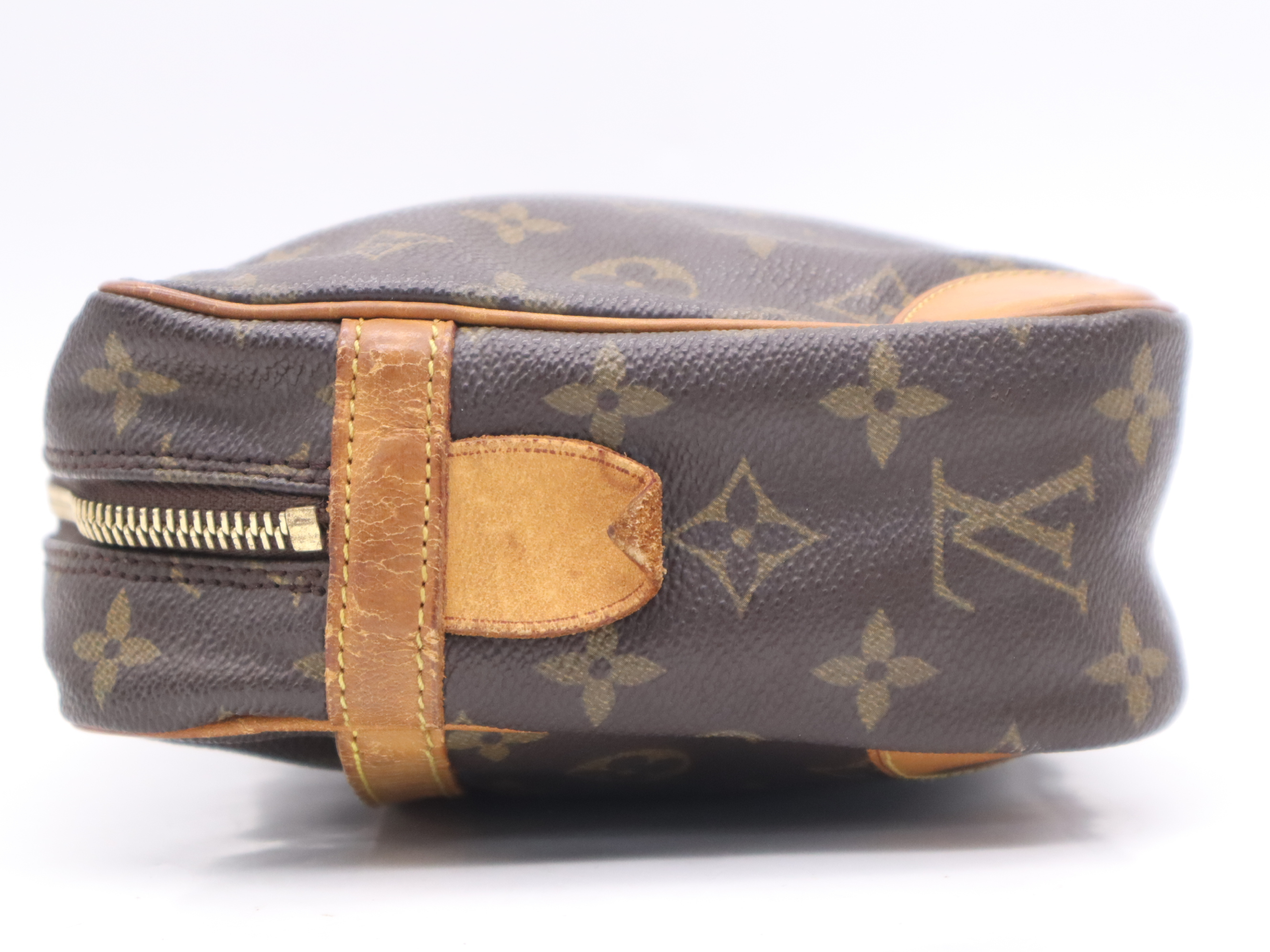 M51845 Monogram Compiegne 28 Clutch Bag — view 3