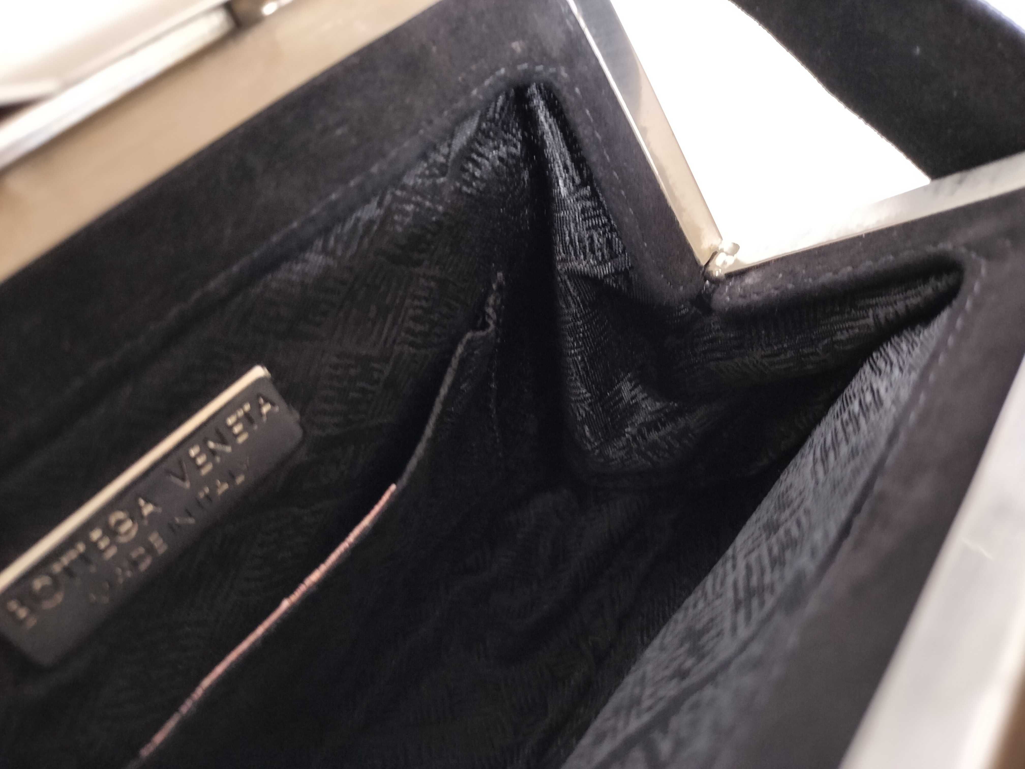 Suede Clasp Handbag with Floral Embroidery — view 9