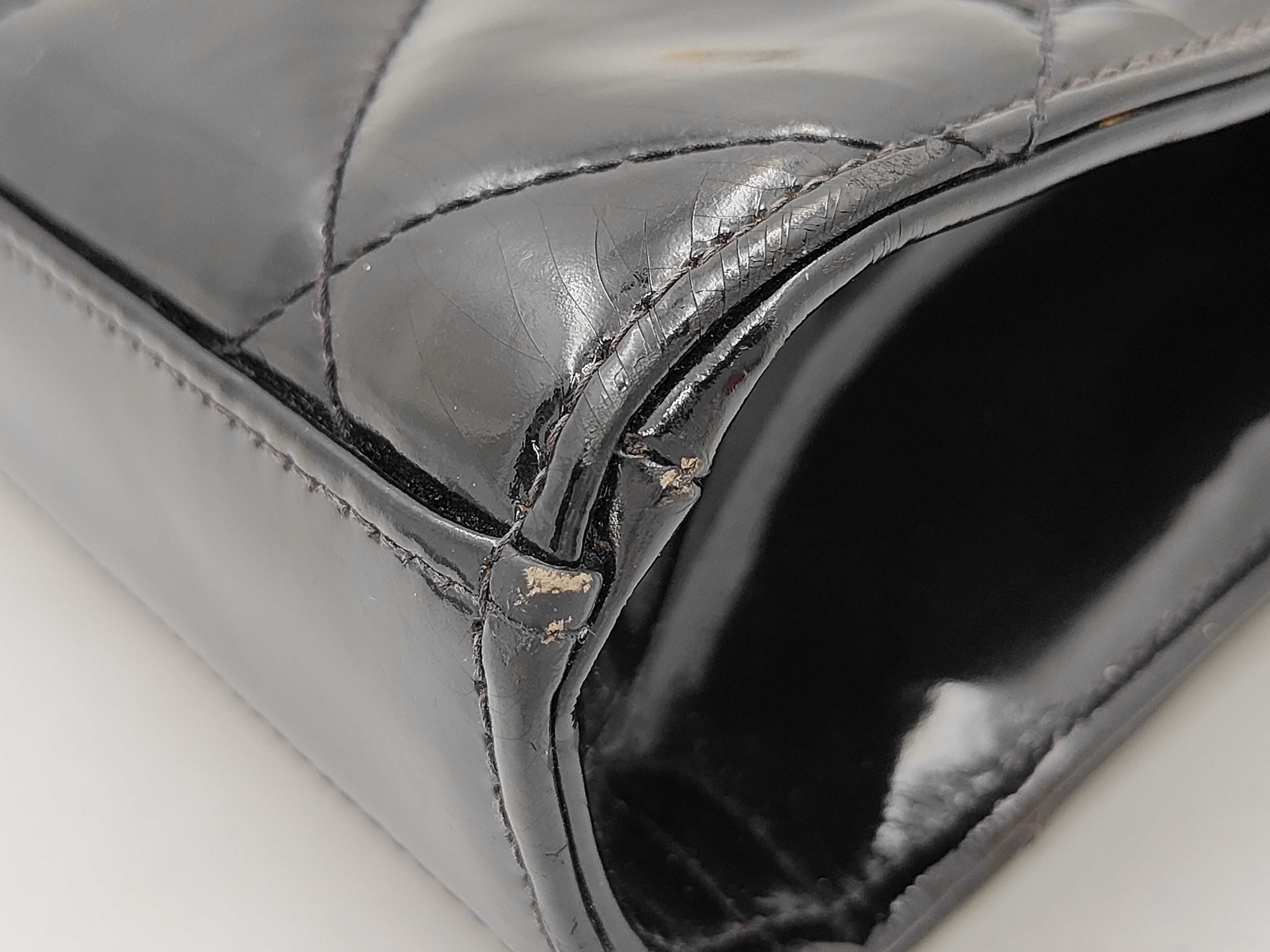 Chanel handbag — view 6