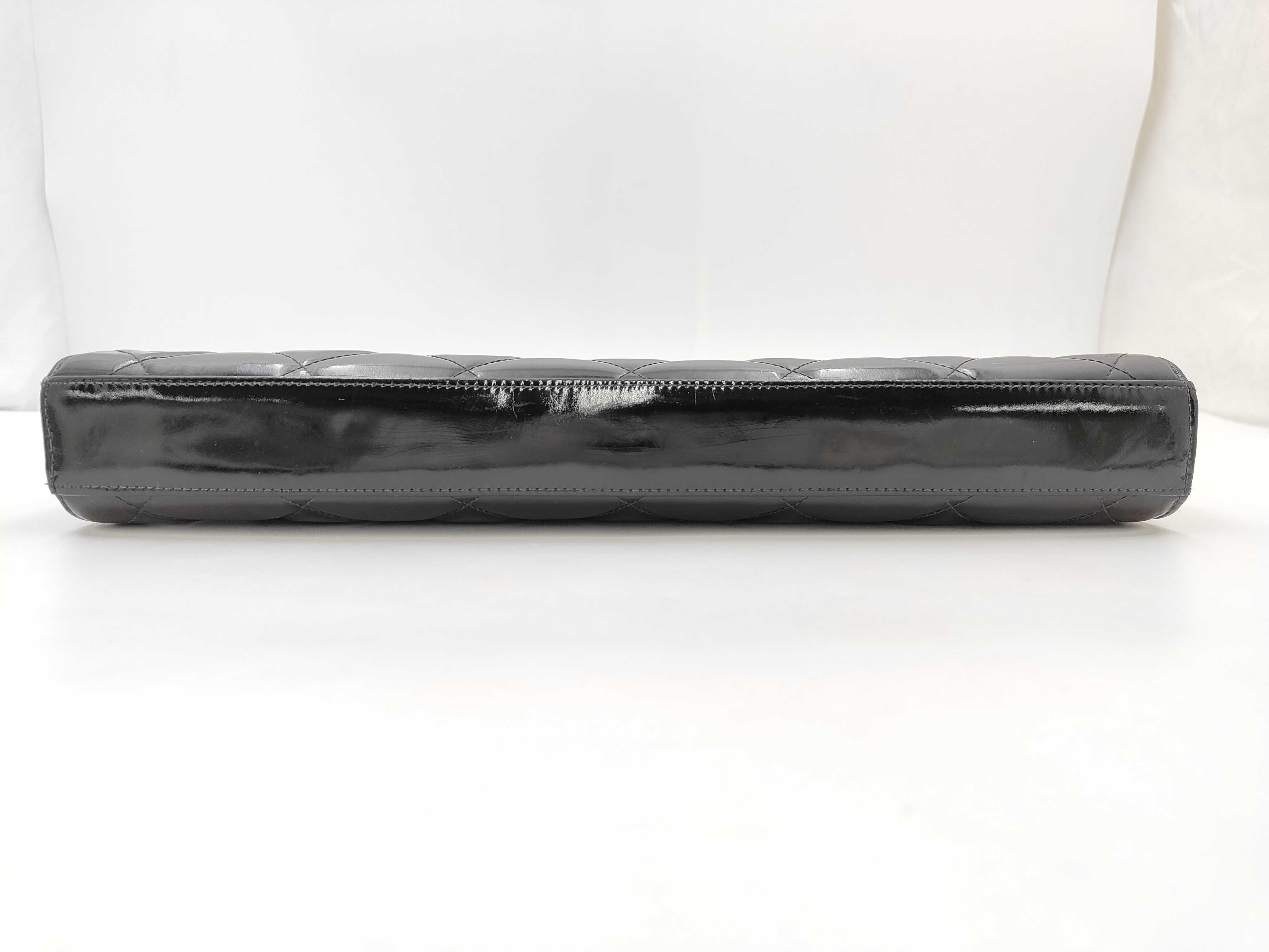 Chanel handbag — view 7