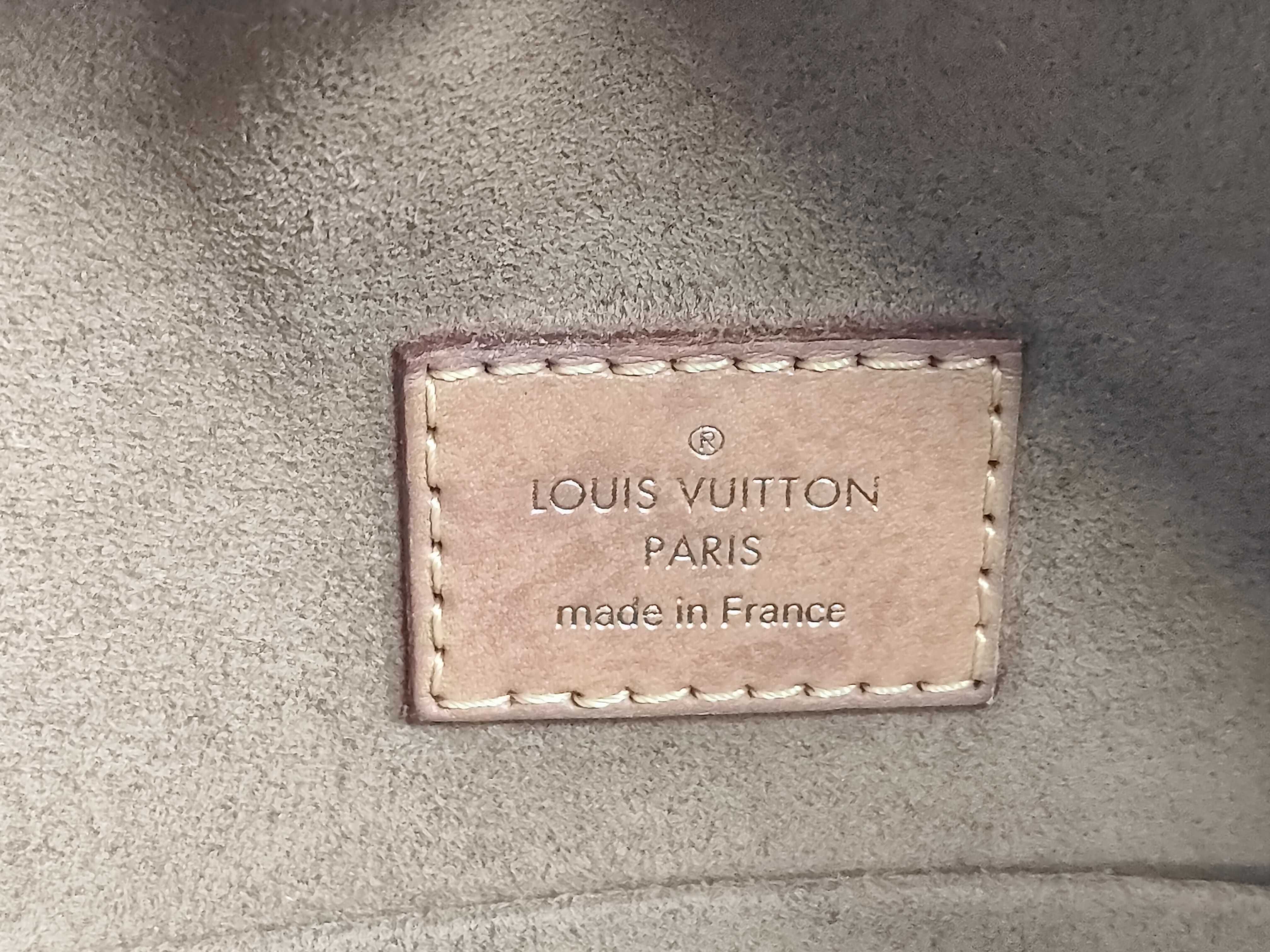 Boite Chapeau Souple MM Shoulder Bag — view 11