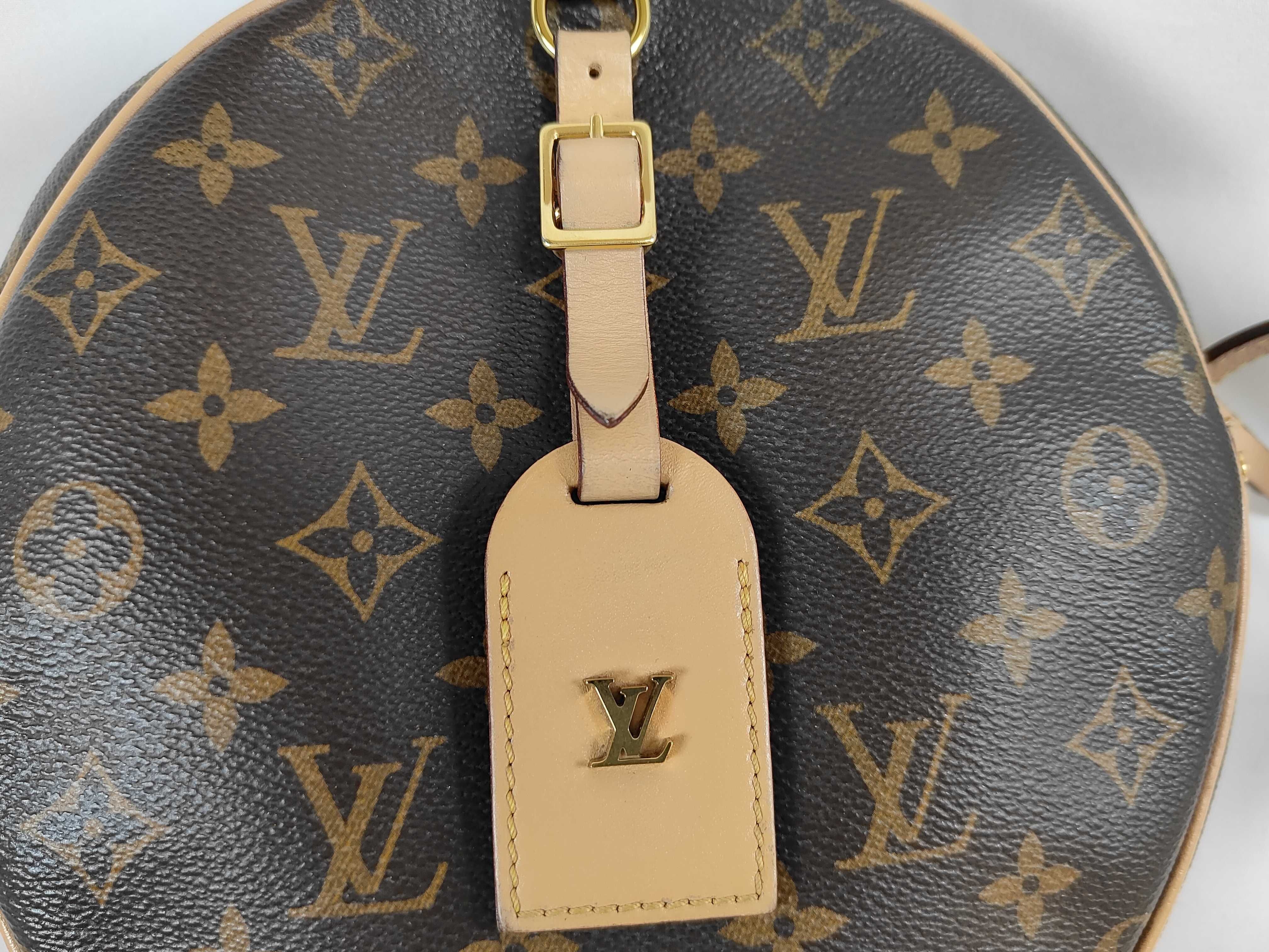 Boite Chapeau Souple MM Shoulder Bag — view 12