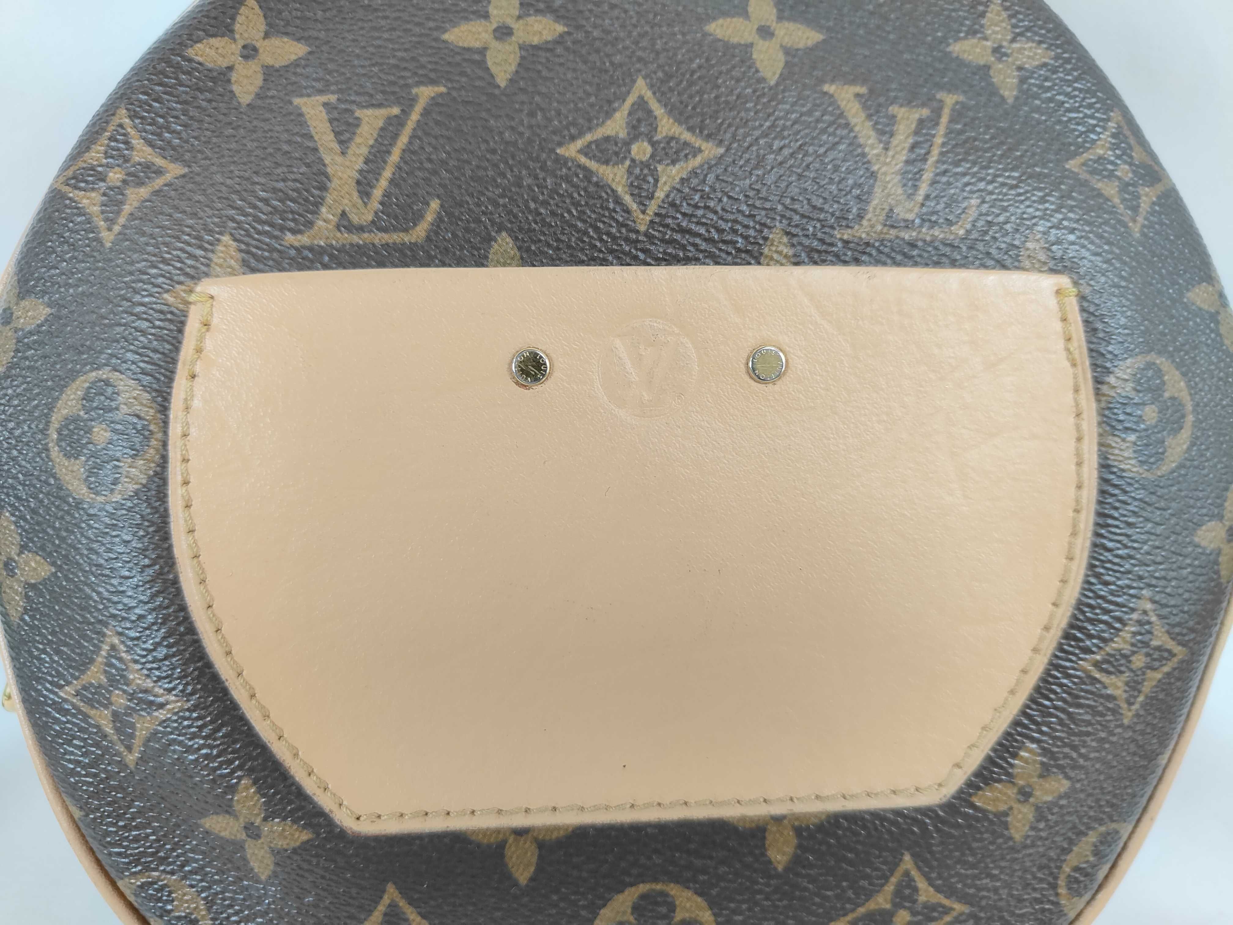 Boite Chapeau Souple MM Shoulder Bag — view 13