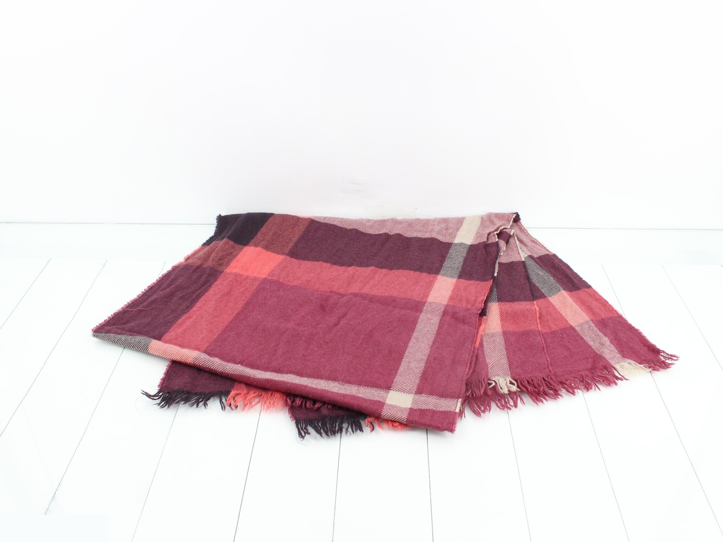 Blue Label Scarf/Stole — view 3
