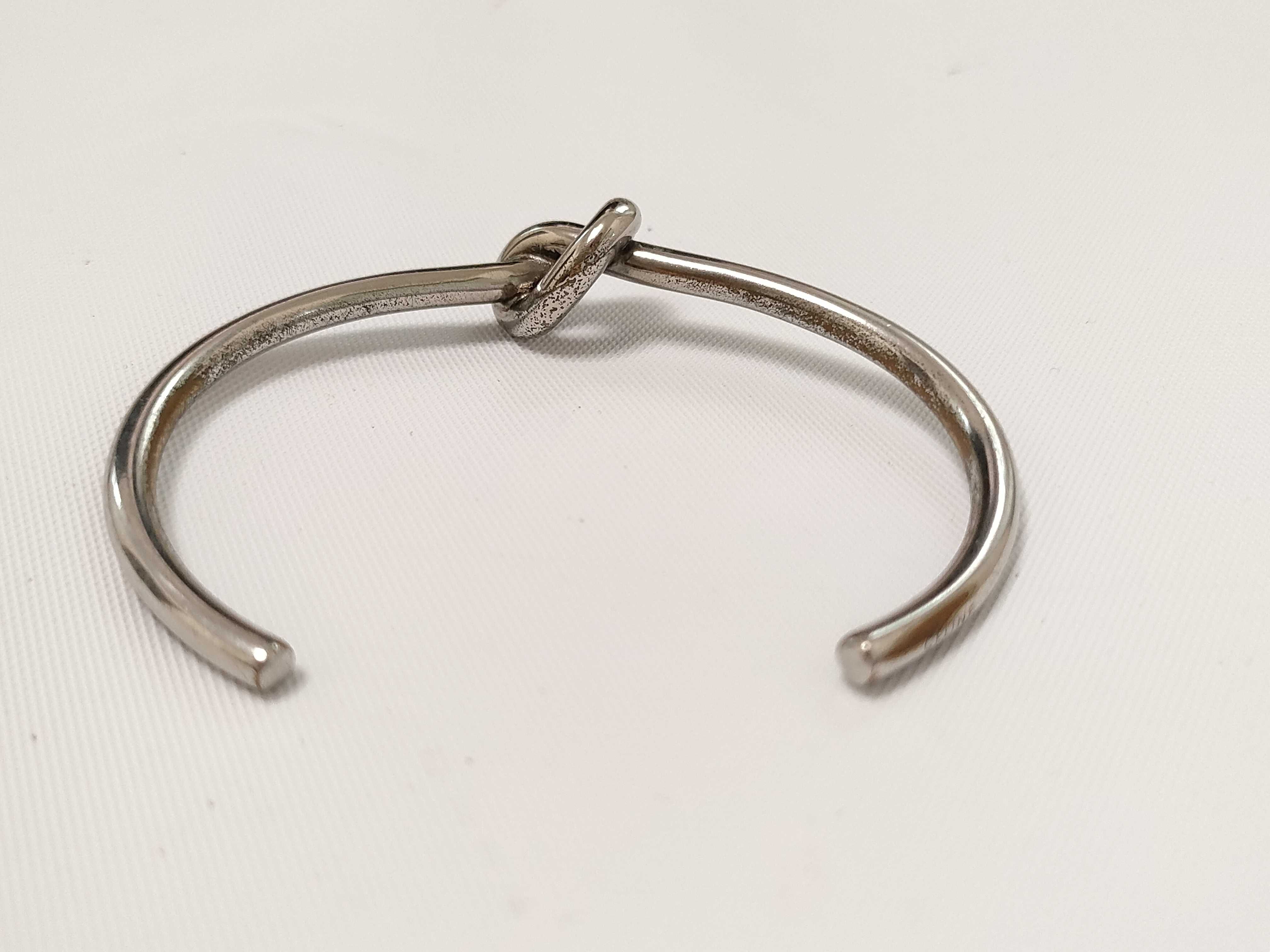 Knot Bangle M Bracelet/Bangle — view 4