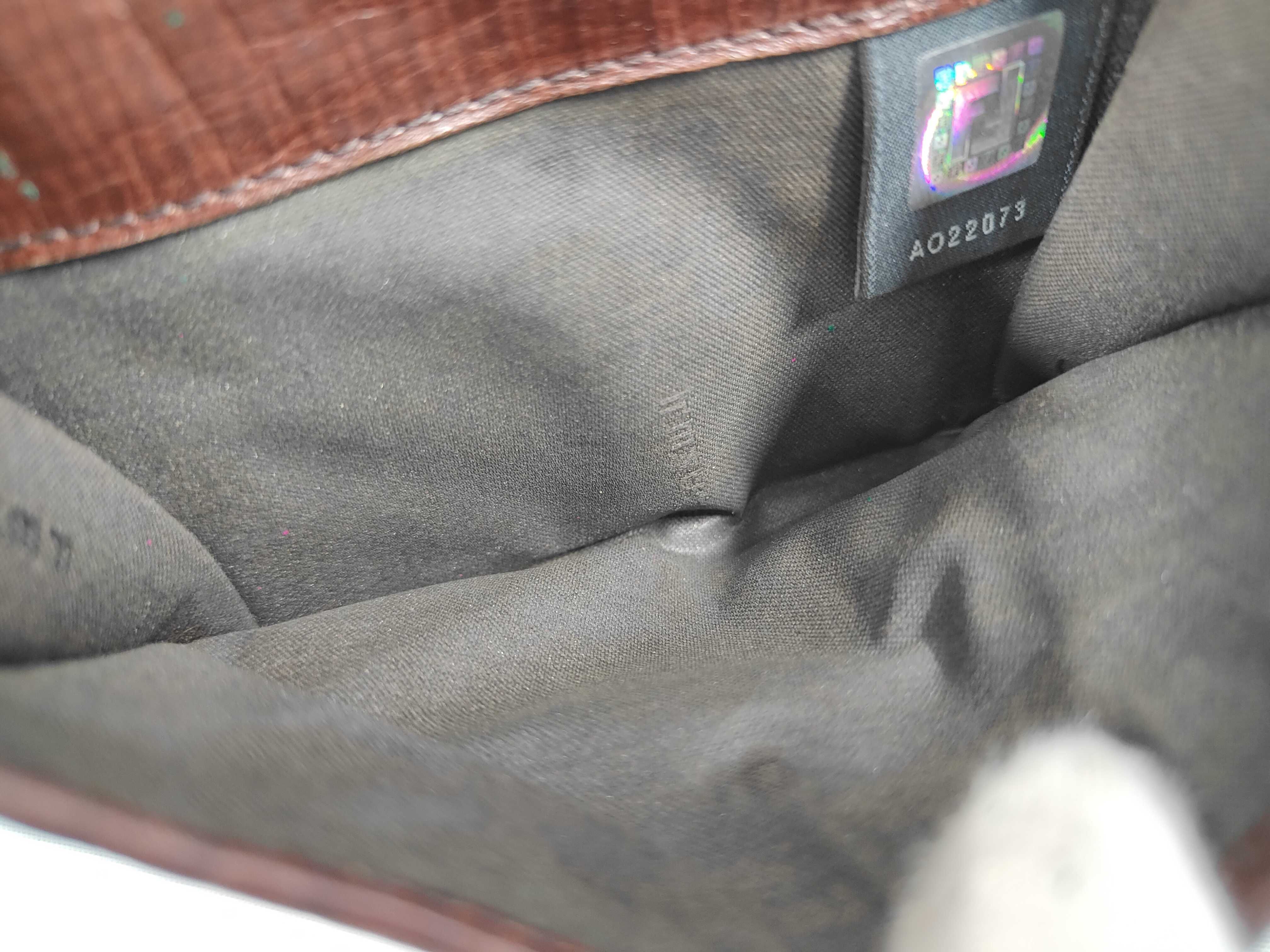 Zucchino Double Snap Wallet — view 9