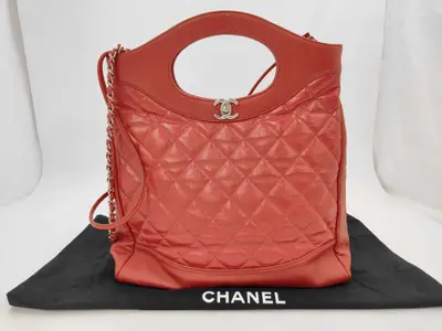 31 Matelassé Shoulder Bag/Handbag