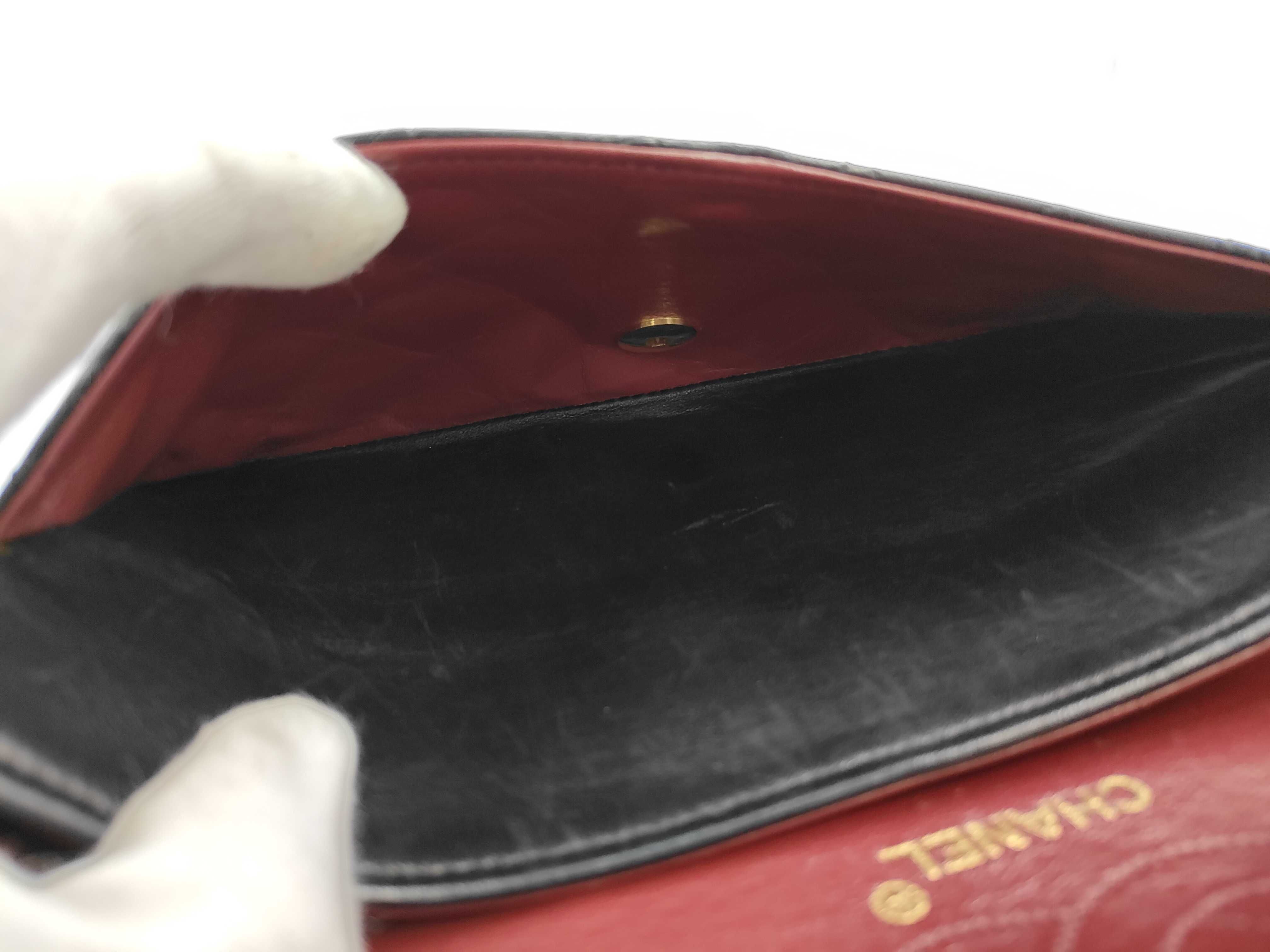 Matelassé Shoulder Bag — view 11