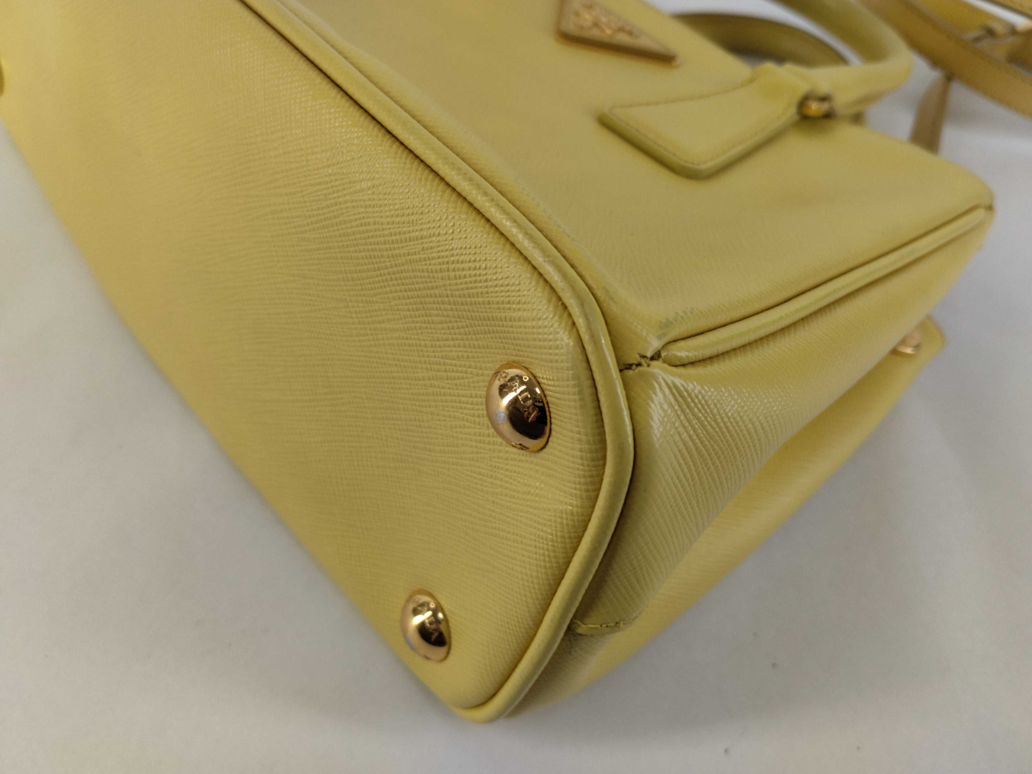 Galleria Saffiano Yellow Gold Handbag — view 6