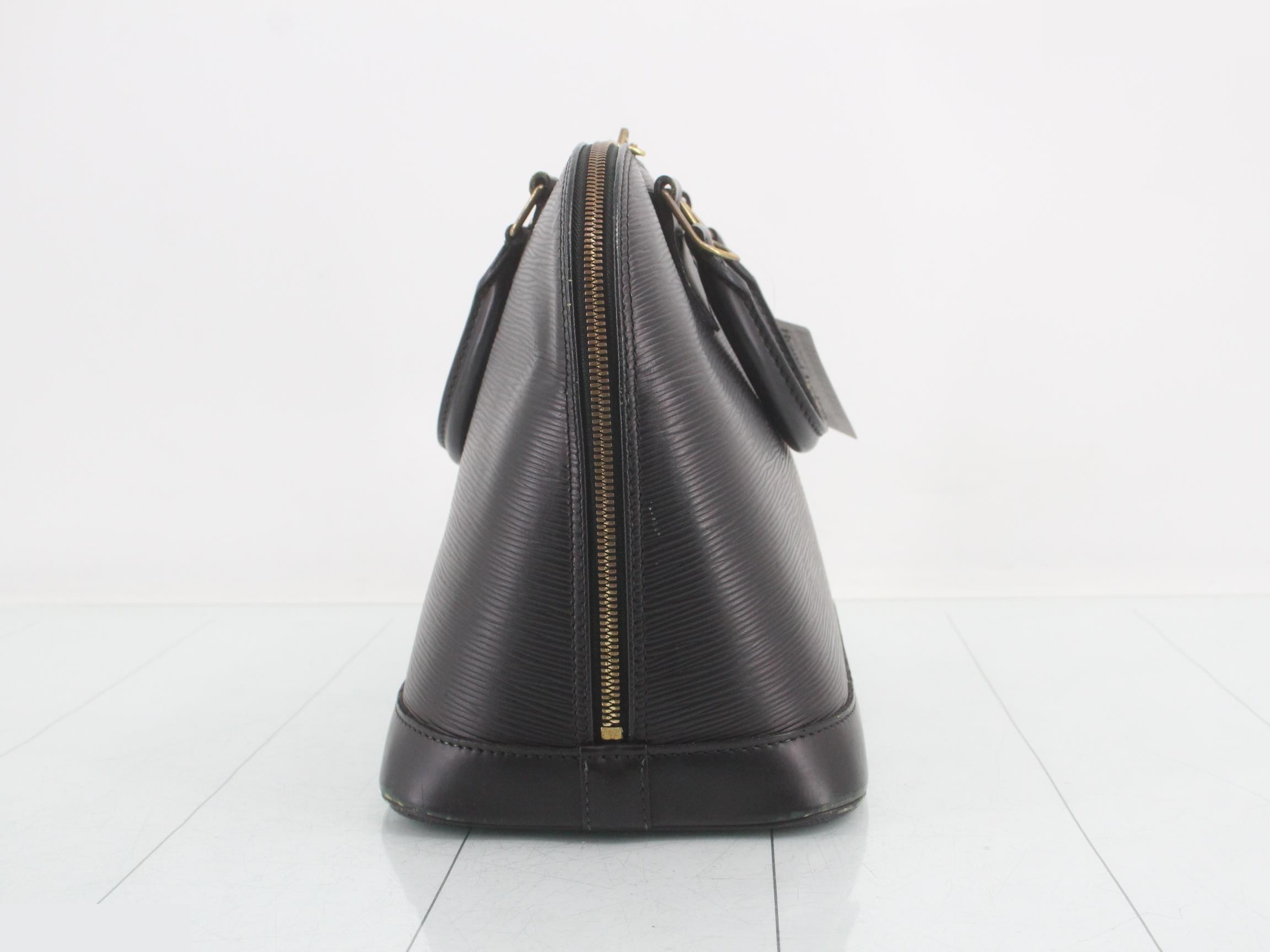 alma noir — view 4