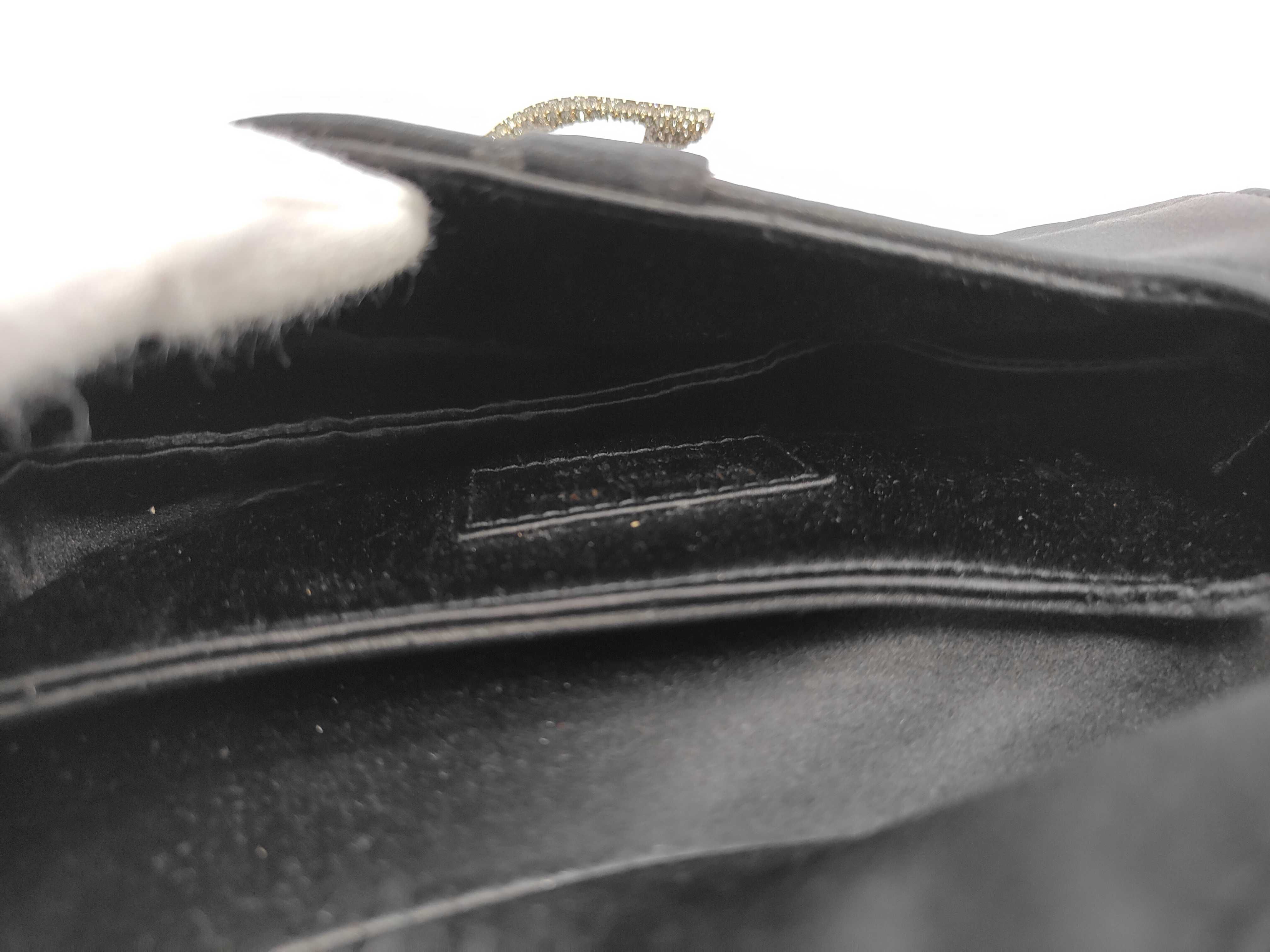Oblique Saddle Shoulder Bag — view 10