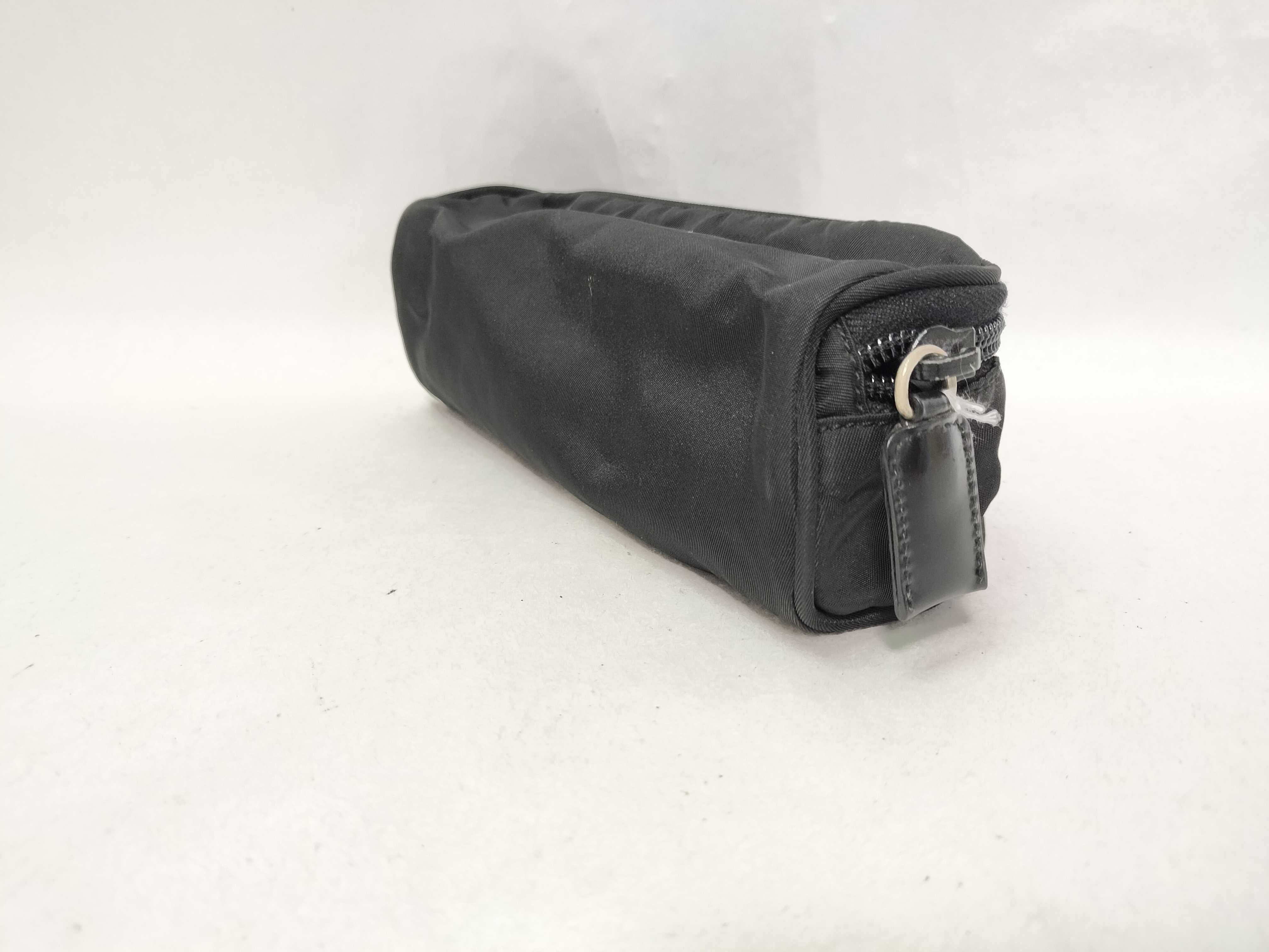 nylon pouch — view 3