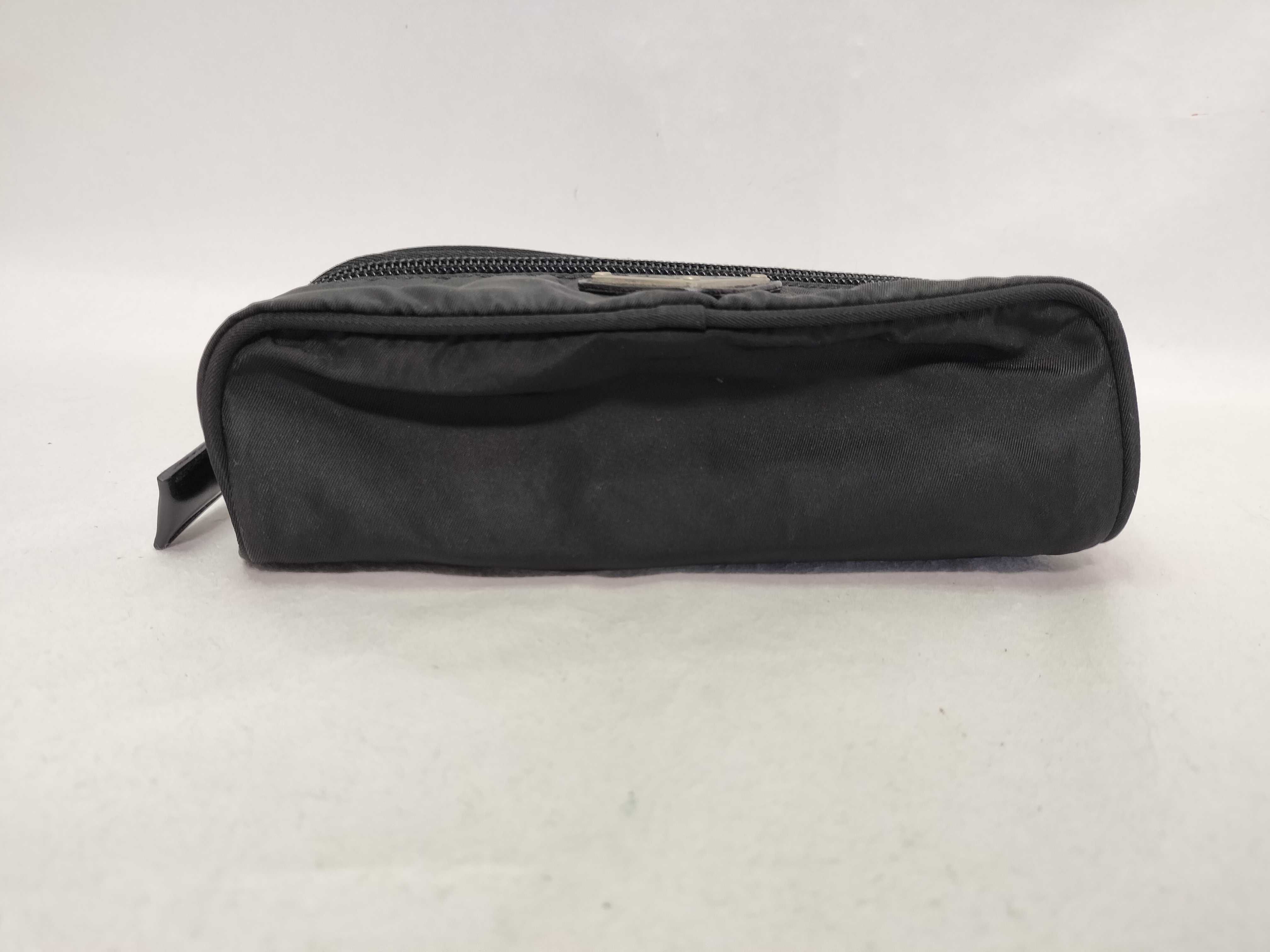 nylon pouch — view 4