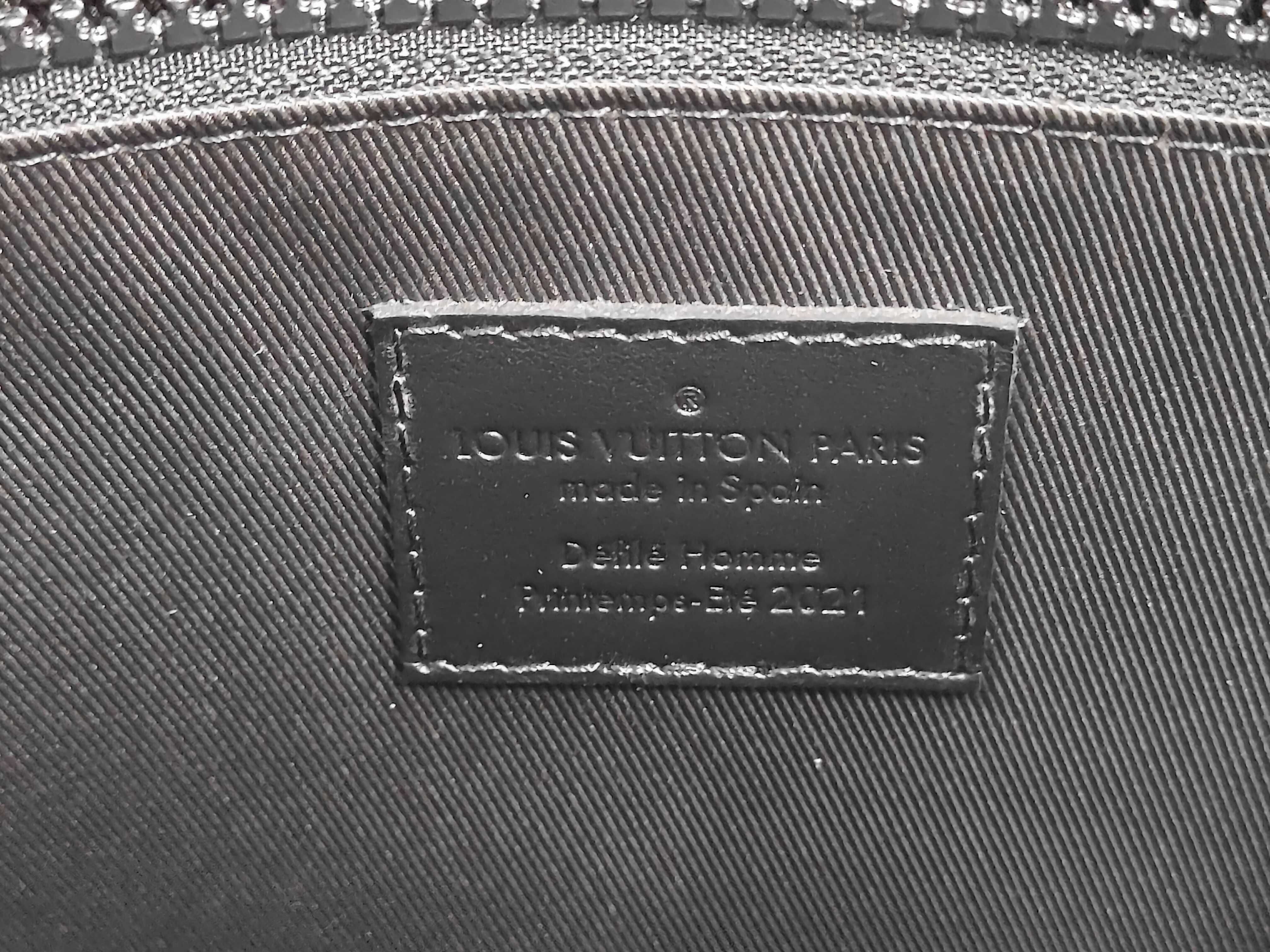 LV Friends Sac Plat Monogram M45667 Handbag — view 9