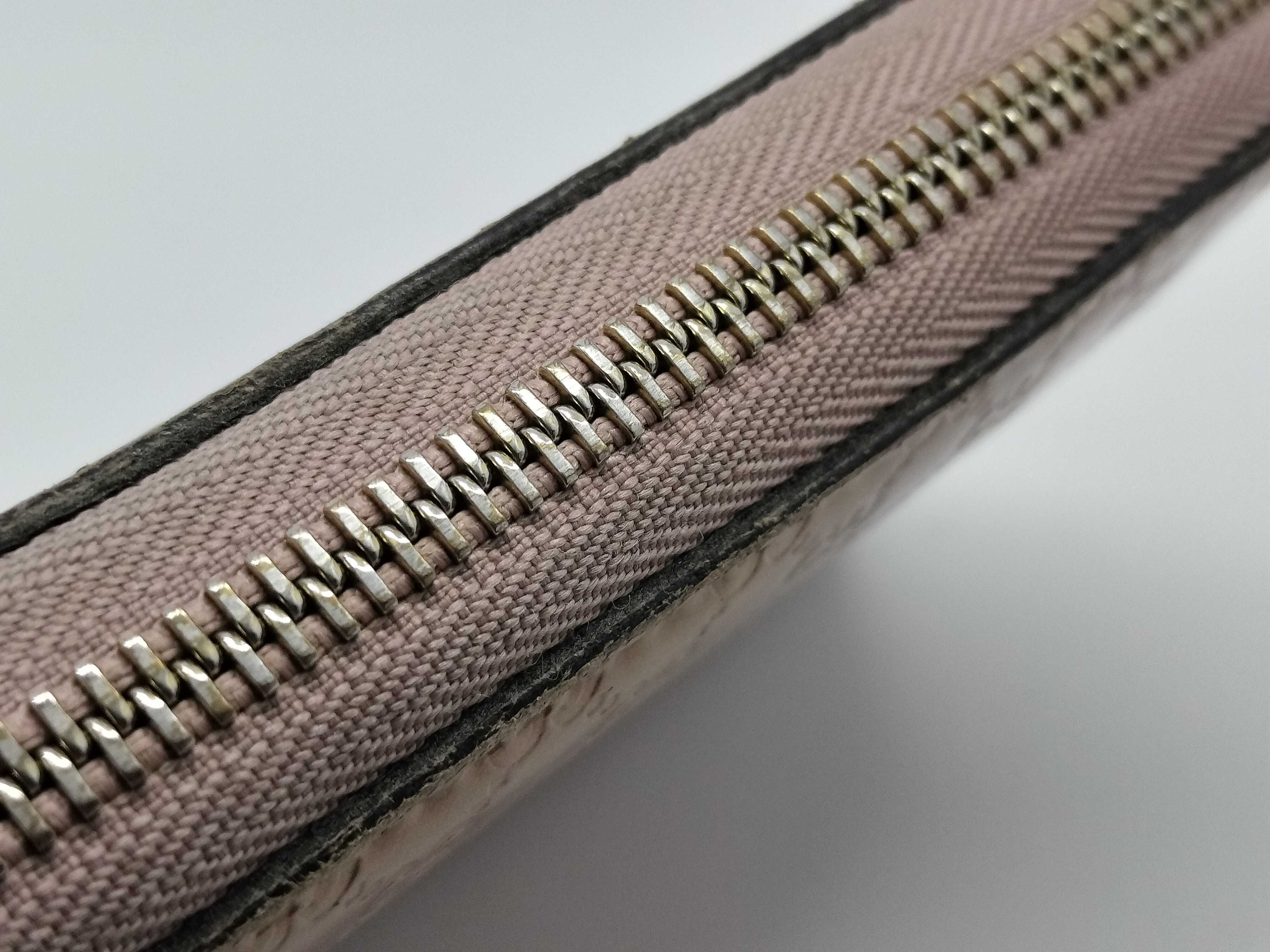 GG Enamel Micro GG Wallet — view 7