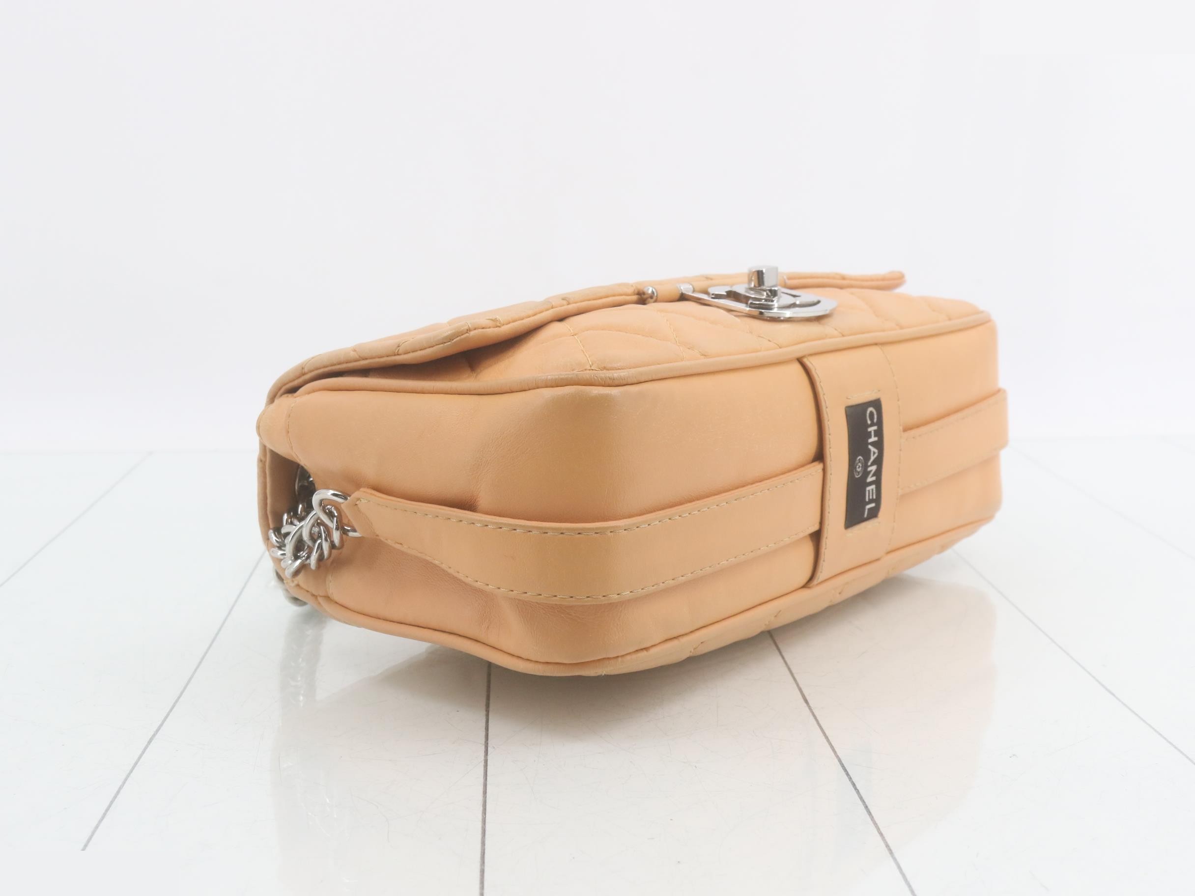 Matelassé (bag) - Shoulder bag — view 5