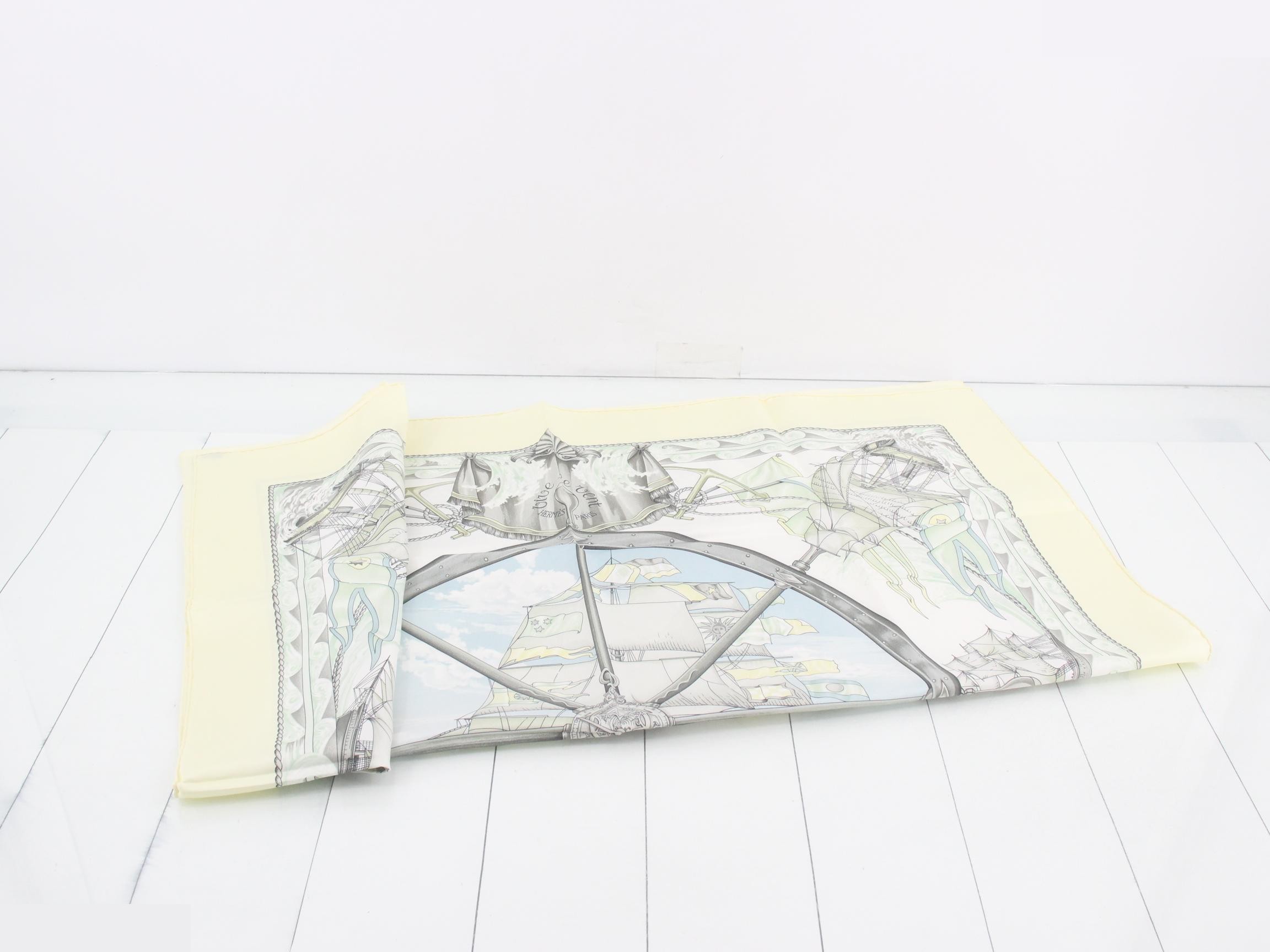 scarf — view 3