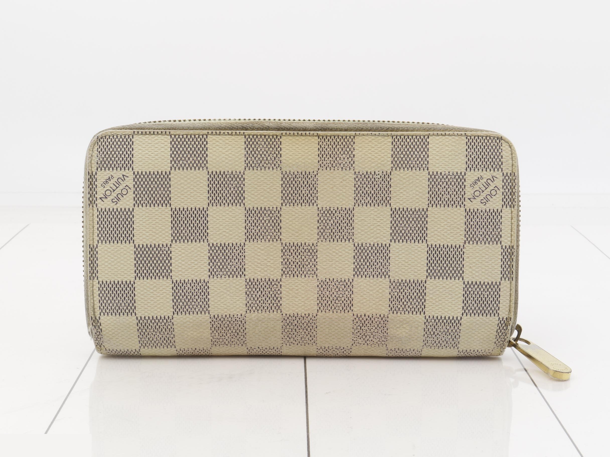 Damier Azur Zippy Wallet - Round Zipper Long Wallet — view 2
