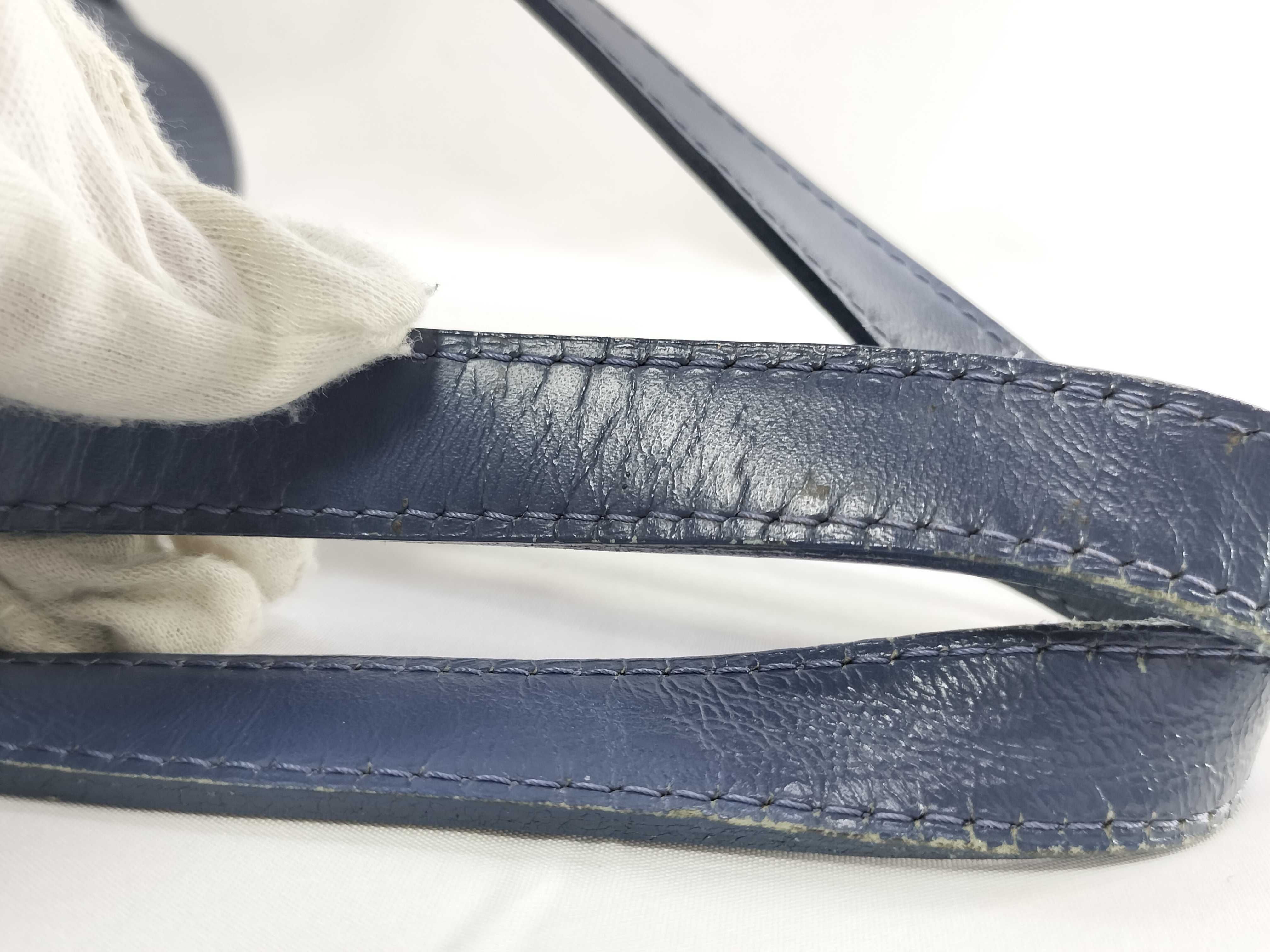 Epi M5886G Segur MM Handbag — view 5